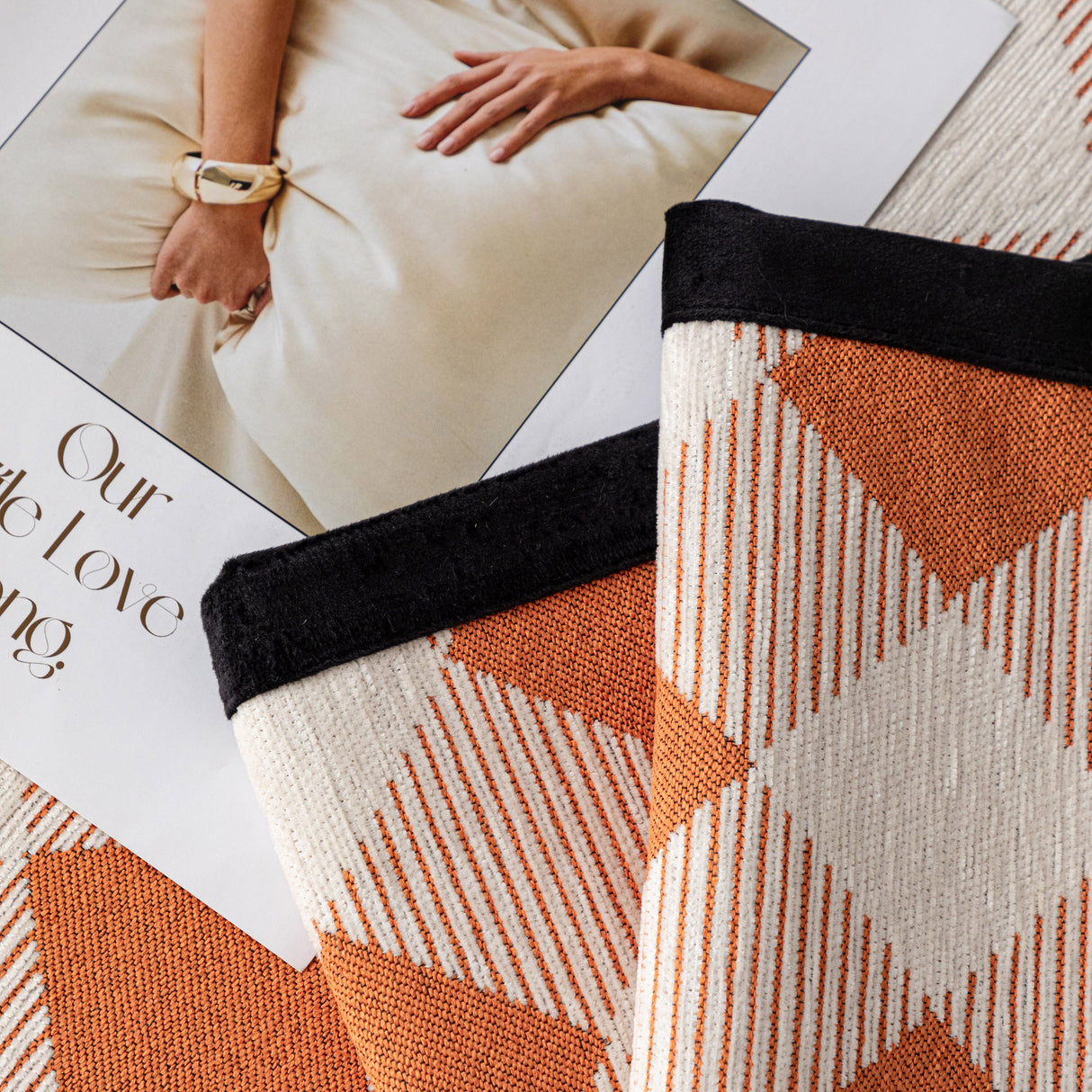 Non-Slip Chenille Sofa Slipcover Modern Geometric Sofa Protector Fits Most Sofas