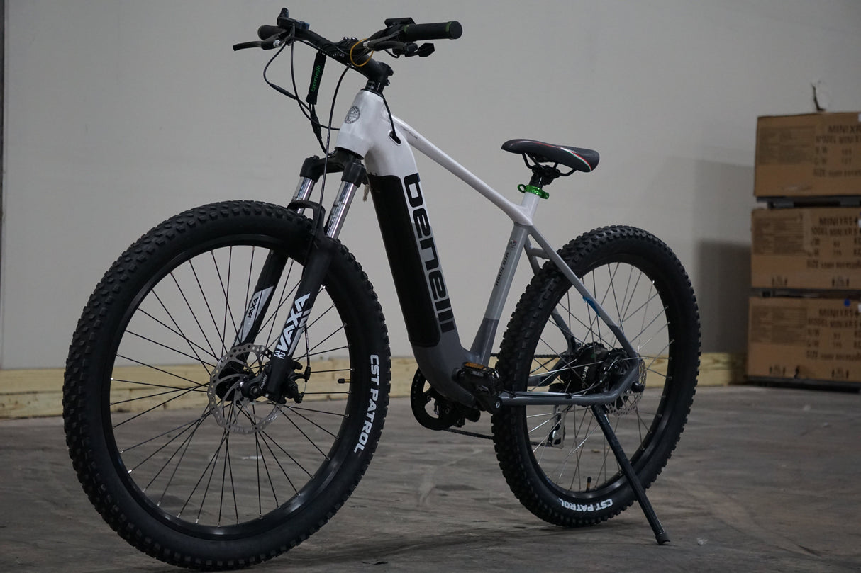 Benelli Mantis 500-watt Electric Bicycle