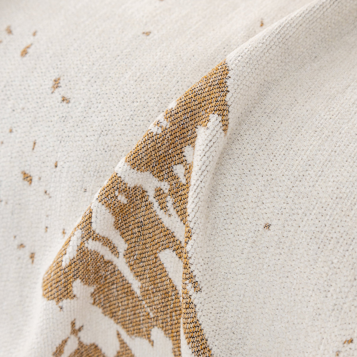 Stylish Chenille Pine Tree Couch Cover Blanket on Sectional Sofa, Universal Cat Proof Furniture Covers