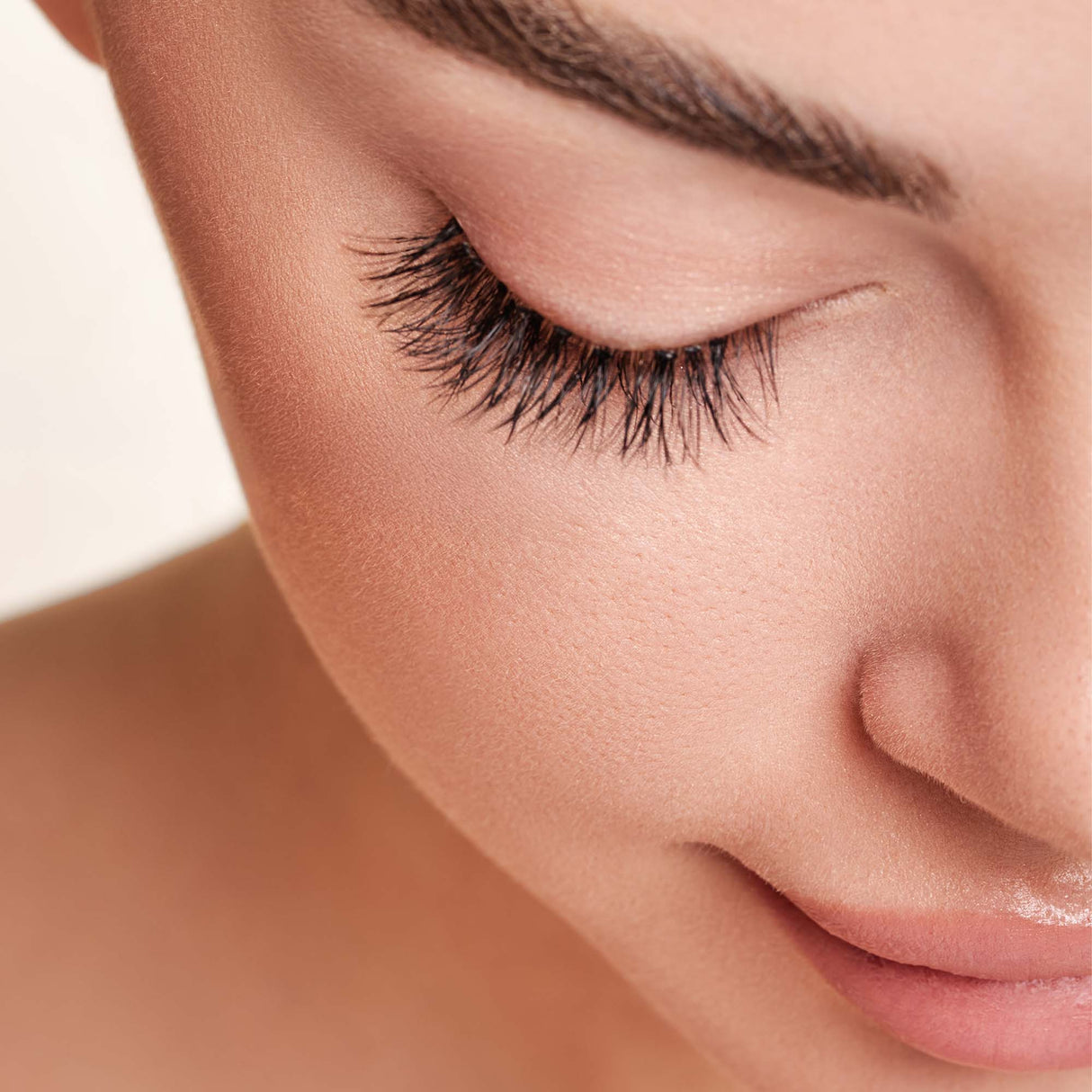 Pursonic 5-Pack Faux Mink Style False Eyelashes Bundle – 25 Pairs with Glue & Applicator by Pursonic