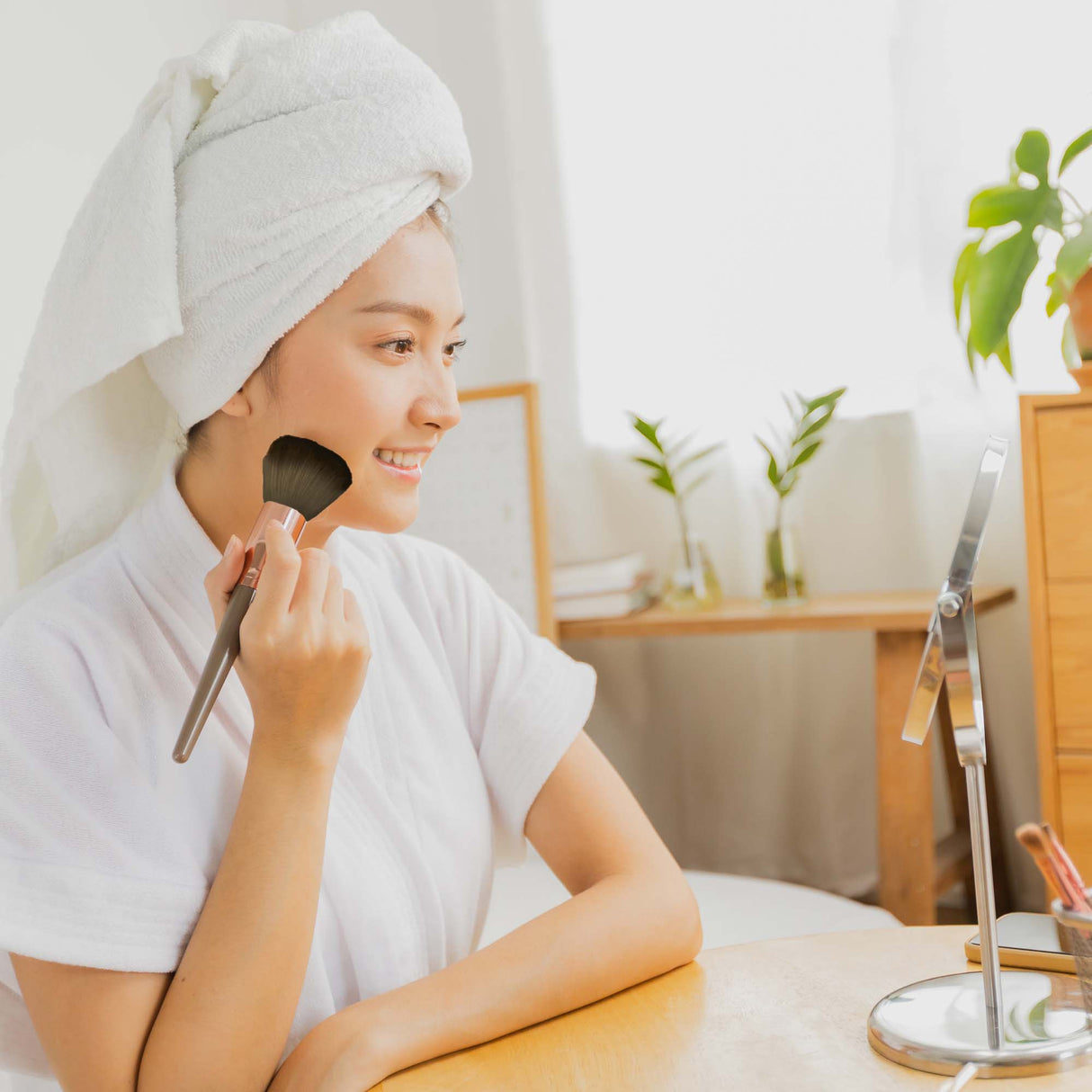 5 Pcs Studio Makeup Brush Set (Rose Gold) by Pursonic