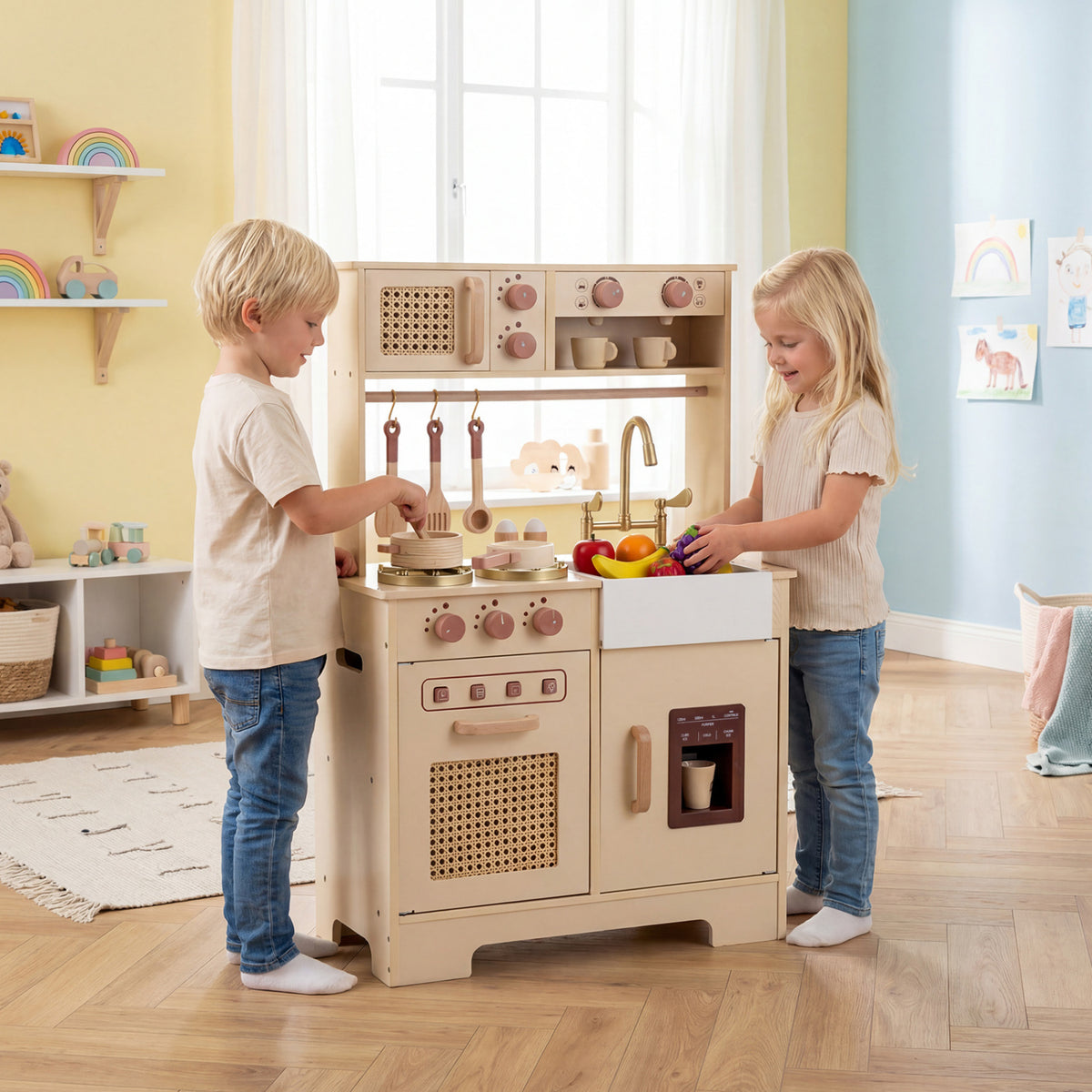 Chef Pretend Play Kitchen for Kids with Realistic Lights and Sounds-Yellow