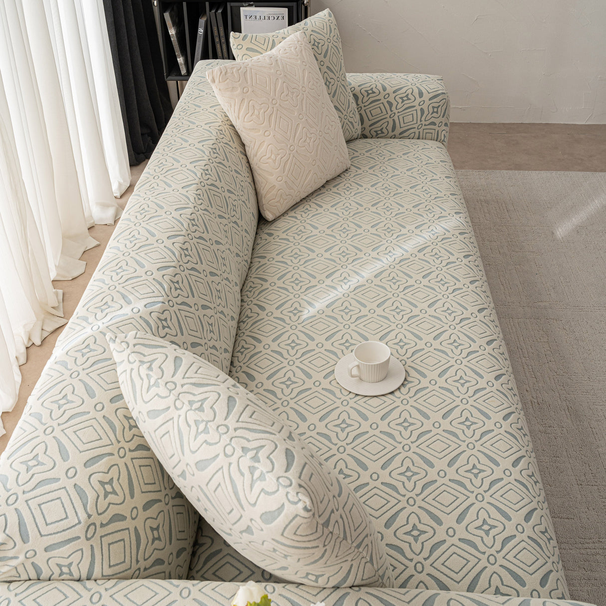 3D Jacquard Geometric Sofa Cover, High Stretch Soft Polar Fleece Slipcover for Couch