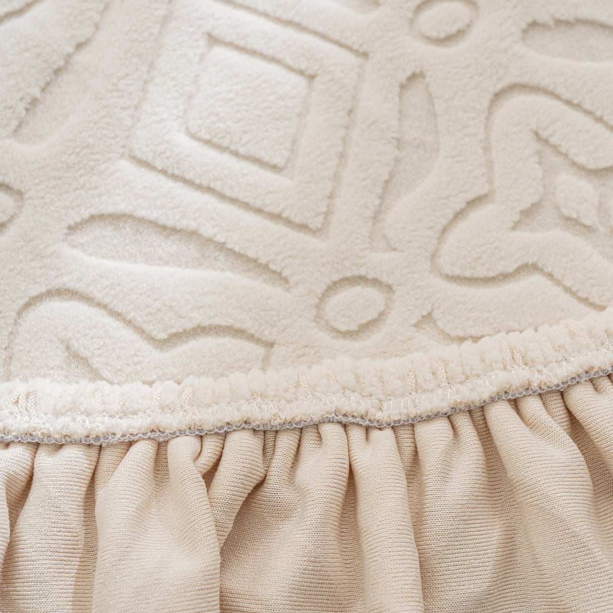 3D Jacquard Geometric Sofa Cover, High Stretch Soft Polar Fleece Slipcover for Couch