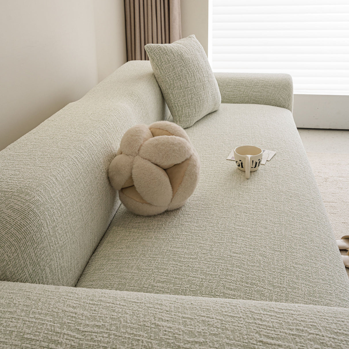 High Stretch Washable Slipcover, Non-Slip Washable Furniture Protector for Kids Pets