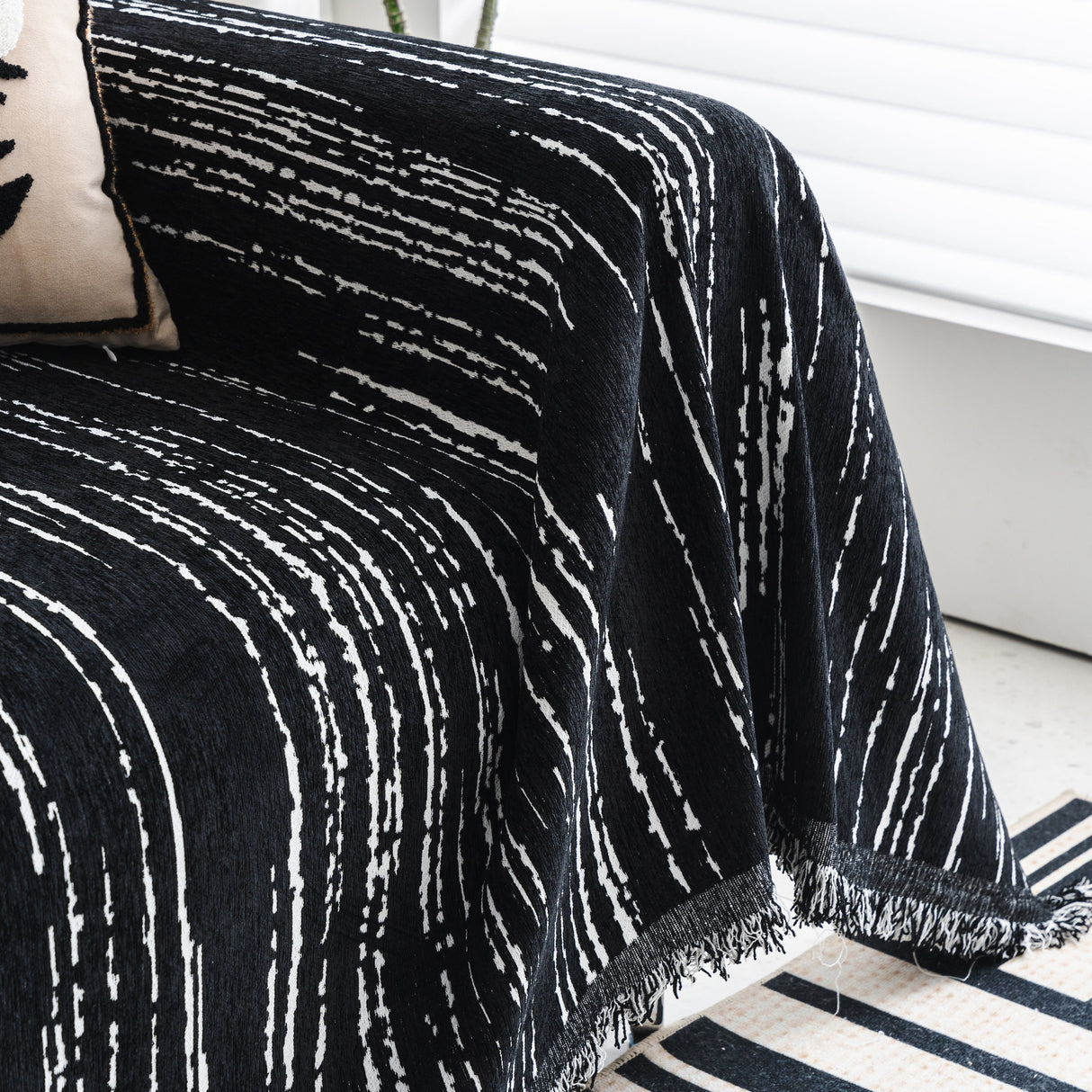 Slip Covers for Sofas, Sofa Throw Cover Soft Chenille Sofa Bed Cover, L Shaped Sectional Couch Covers