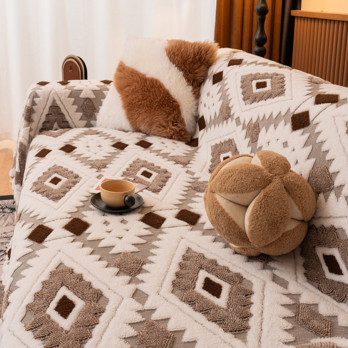 Bohemian Tufted Sofa Cover, Soft Sherpa Fleece Throw Blanket with 3D Aztec Geometric
