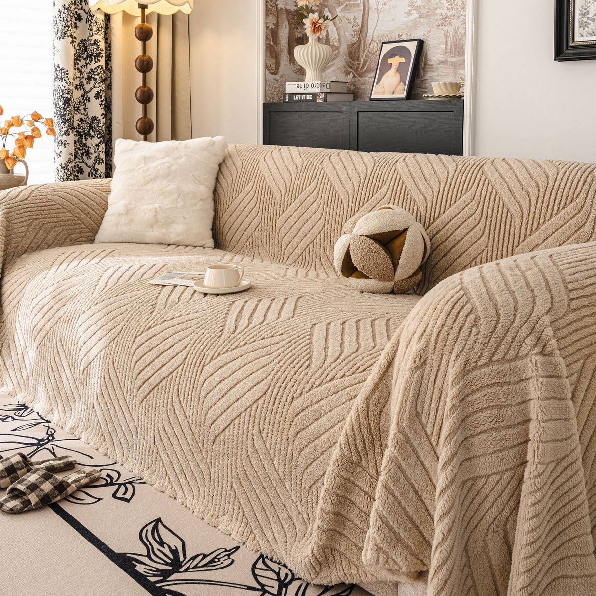 Plush Flannel Fleece Sofa Throw Blanket, Soft & Cozy Furniture Protector for Couch