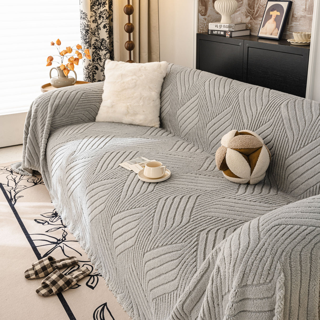 Plush Flannel Fleece Sofa Throw Blanket, Soft & Cozy Furniture Protector for Couch