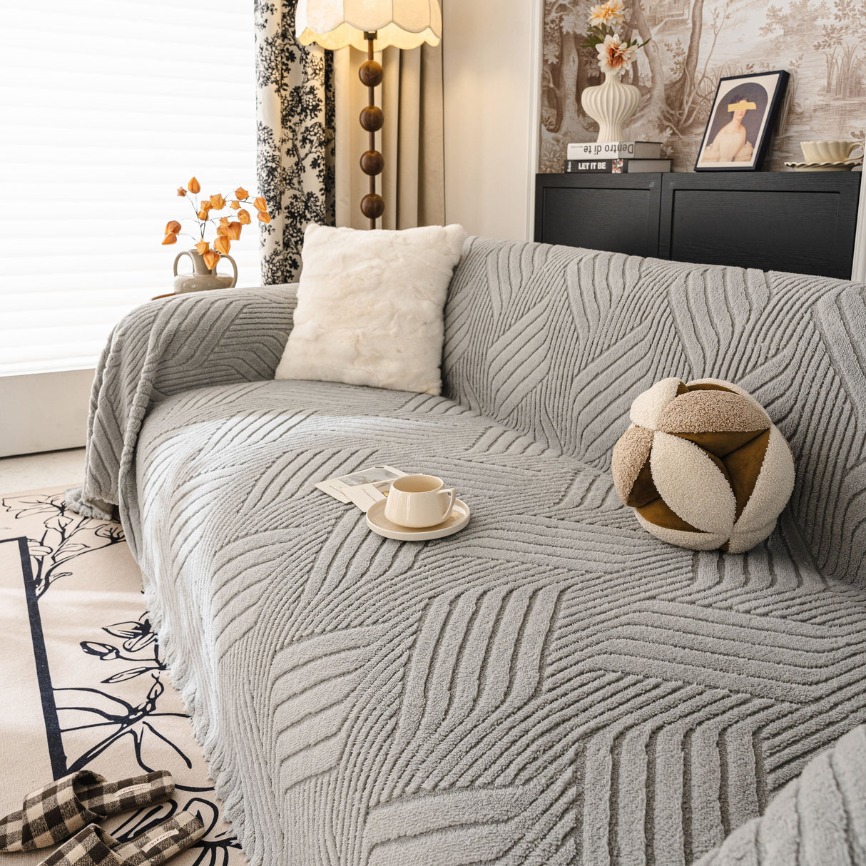 Plush Flannel Fleece Sofa Throw Blanket, Soft & Cozy Furniture Protector for Couch