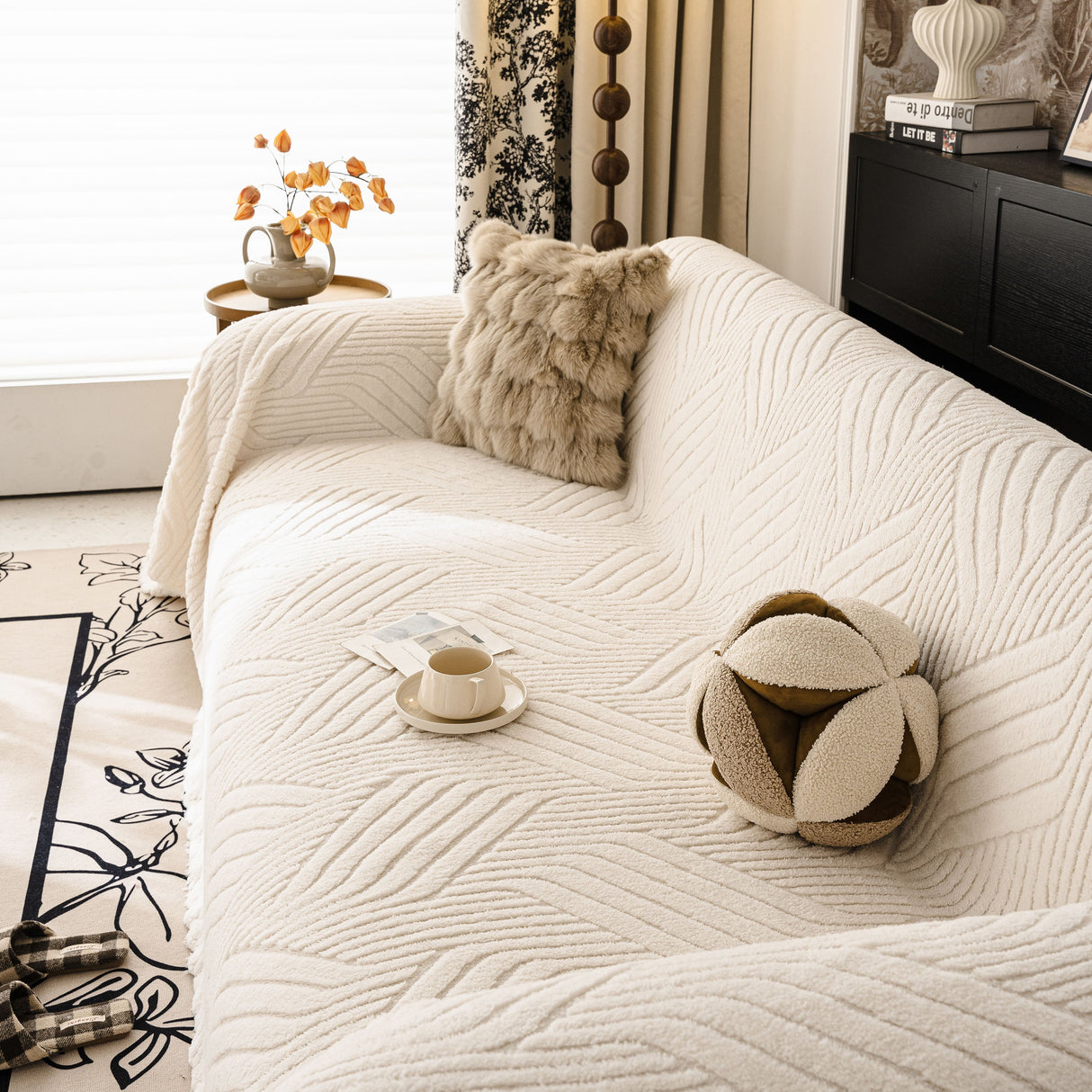 Plush Flannel Fleece Sofa Throw Blanket, Soft & Cozy Furniture Protector for Couch