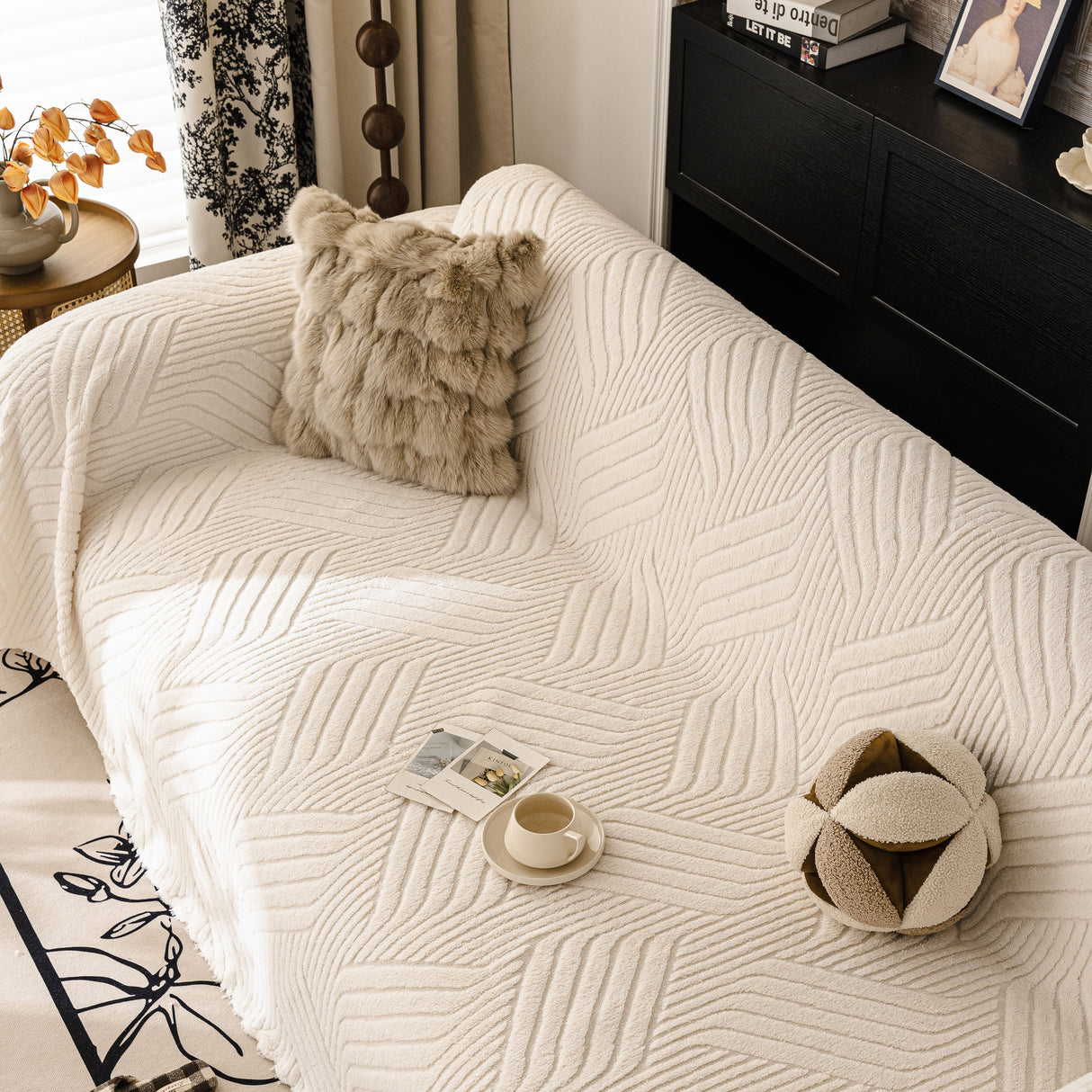 Plush Flannel Fleece Sofa Throw Blanket, Soft & Cozy Furniture Protector for Couch