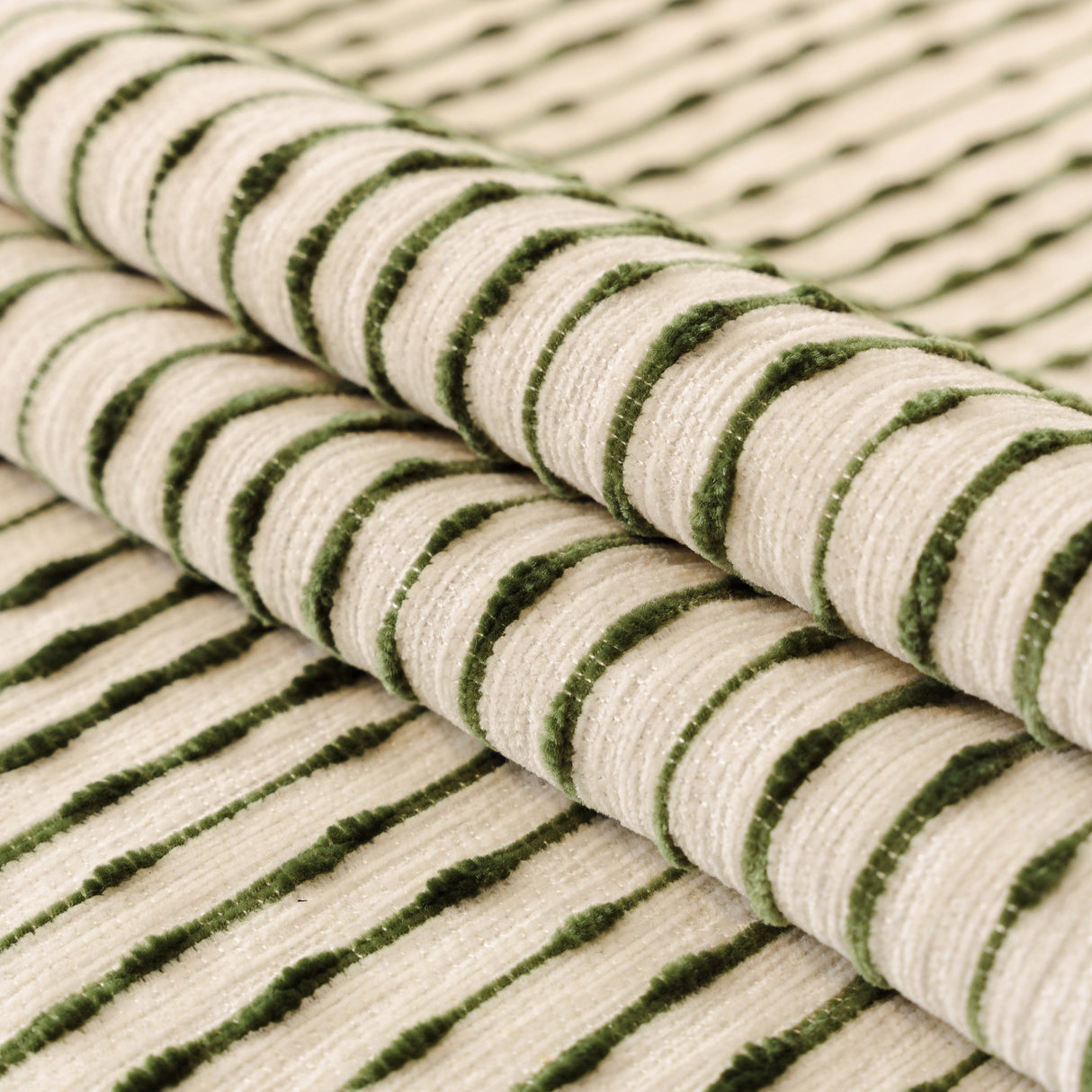 Ruffled Sofa Cover with Bowknot Decor, French Country Style Skirted Couch Slipcover