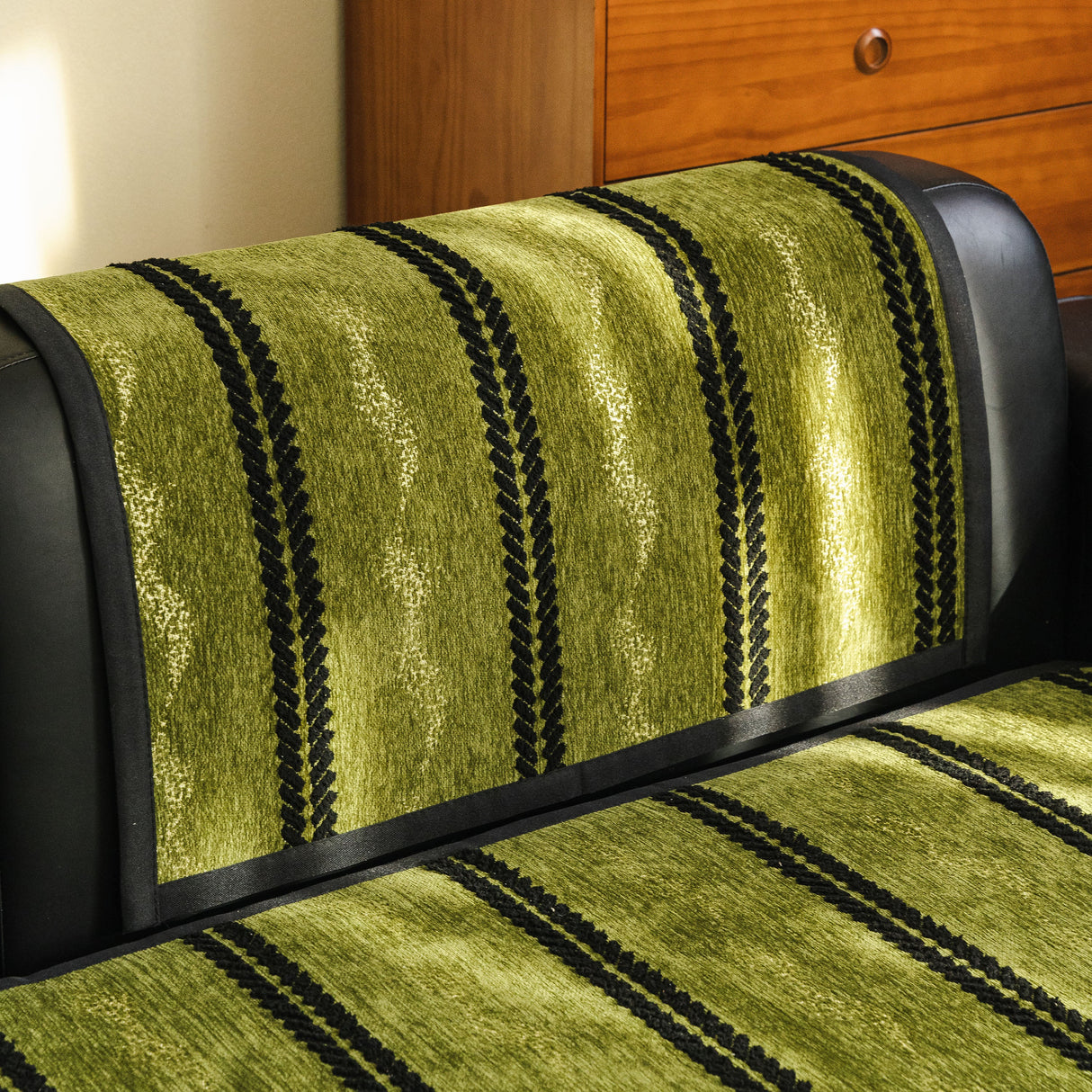 Non-Slip Sofa Cover with Thick Chenille Texture Woven Stripe Couch Protector Throw