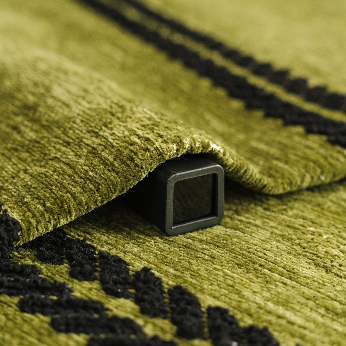 Non-Slip Sofa Cover with Thick Chenille Texture Woven Stripe Couch Protector Throw