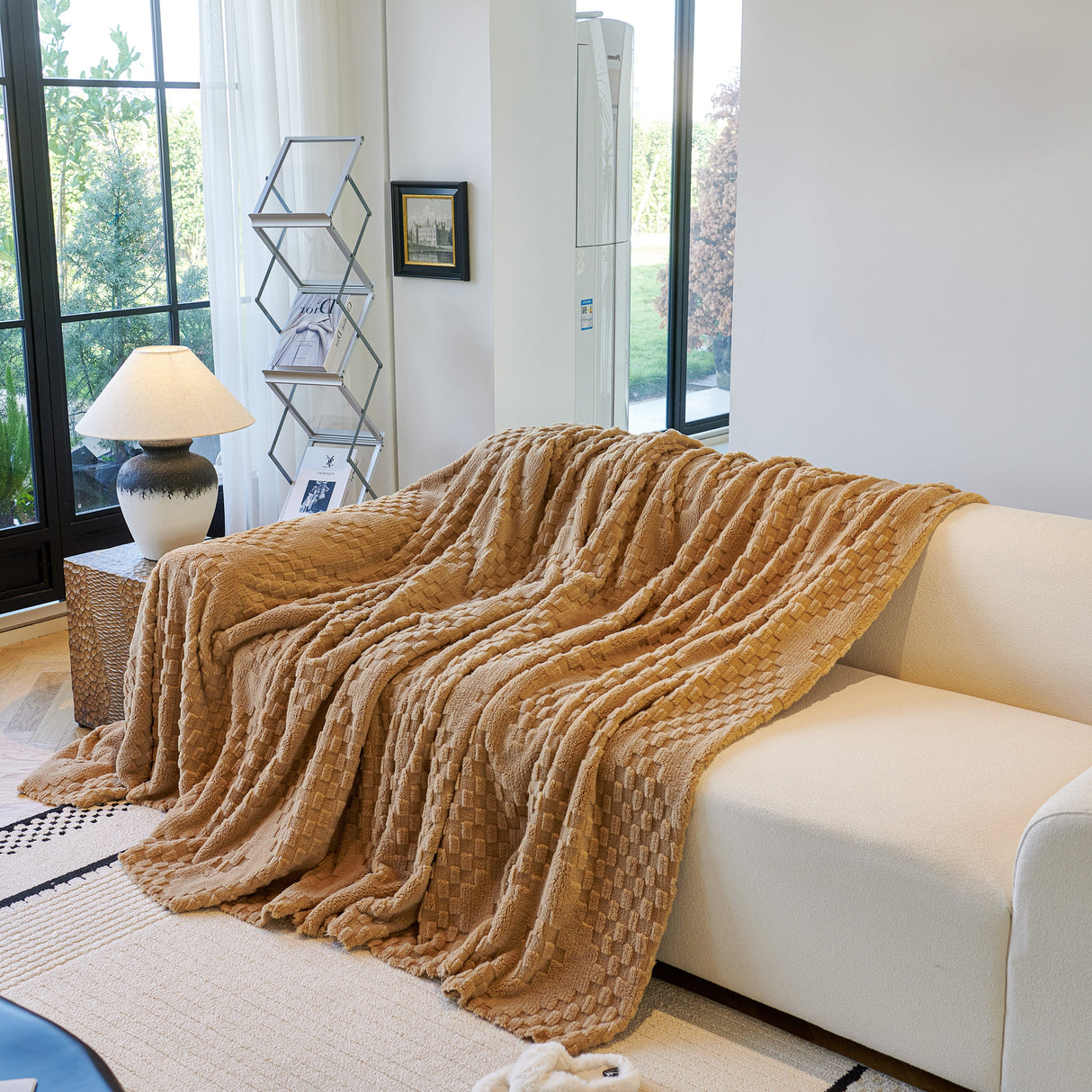 Thickened 3D Plush Premium Living Spaces Couch Covers Soft and Warm Couch Protector Blanket