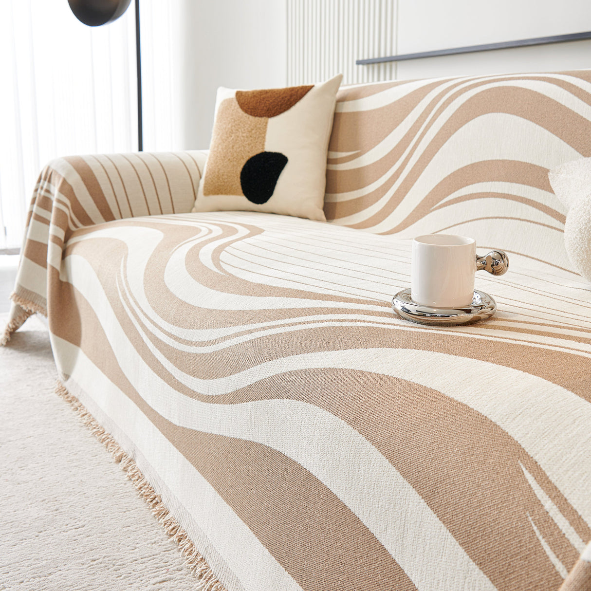 Soft Cozy Curved Throw Blankets for Couch, Sofa, Bed, Travel, Decorative Blankets for Women, Men, Kids Gift