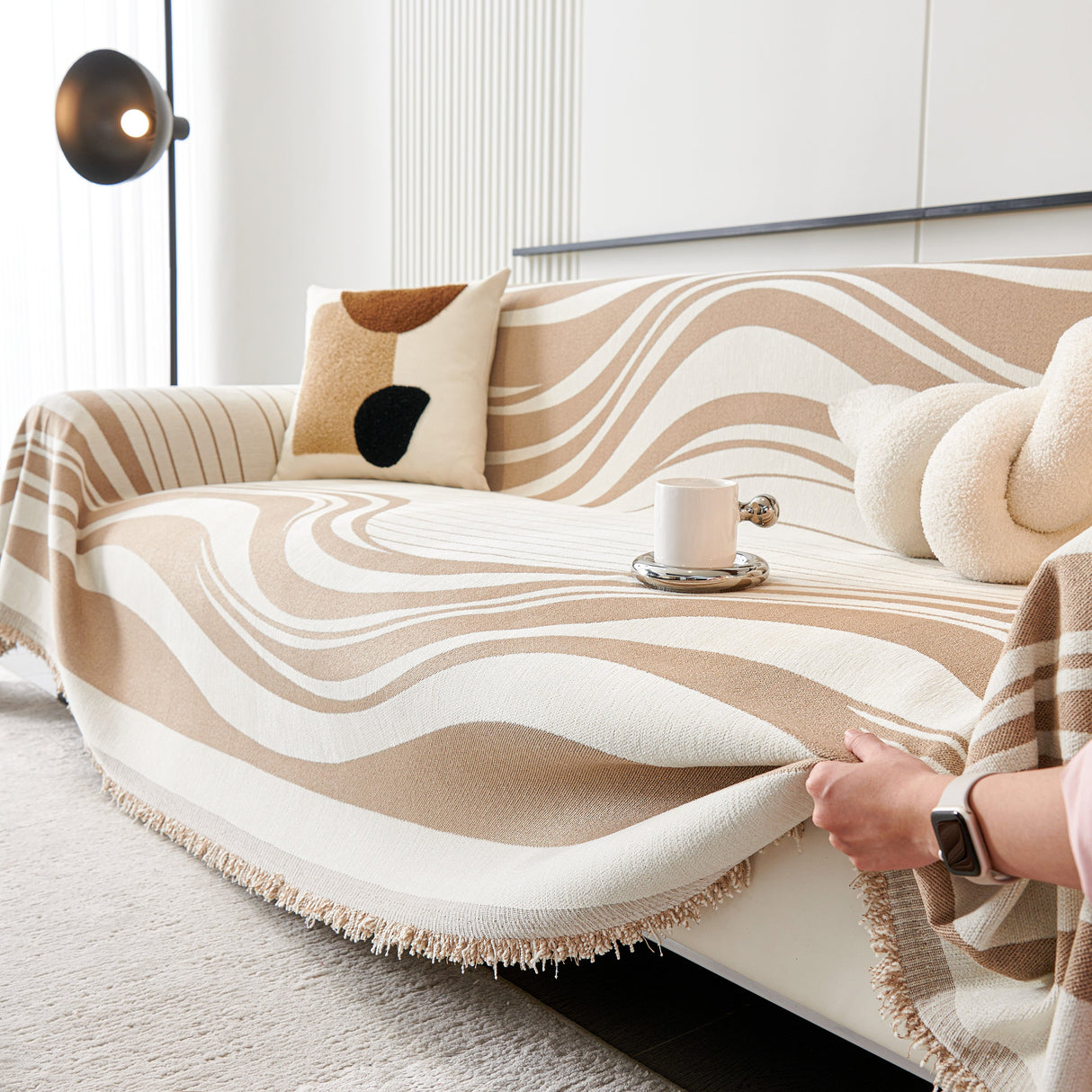 Soft Cozy Curved Throw Blankets for Couch, Sofa, Bed, Travel, Decorative Blankets for Women, Men, Kids Gift