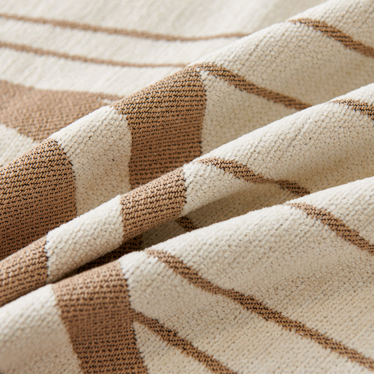 Soft Cozy Curved Throw Blankets for Couch, Sofa, Bed, Travel, Decorative Blankets for Women, Men, Kids Gift