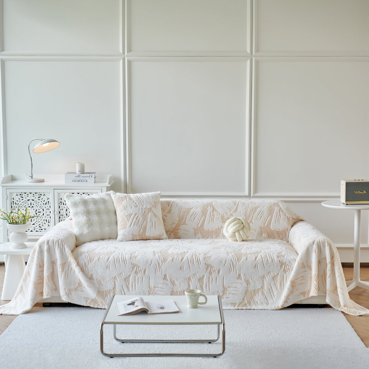 Plush Faux Fur Warm Sofa Cover with Waves Jacquard Textured Throw Blankets for Couch