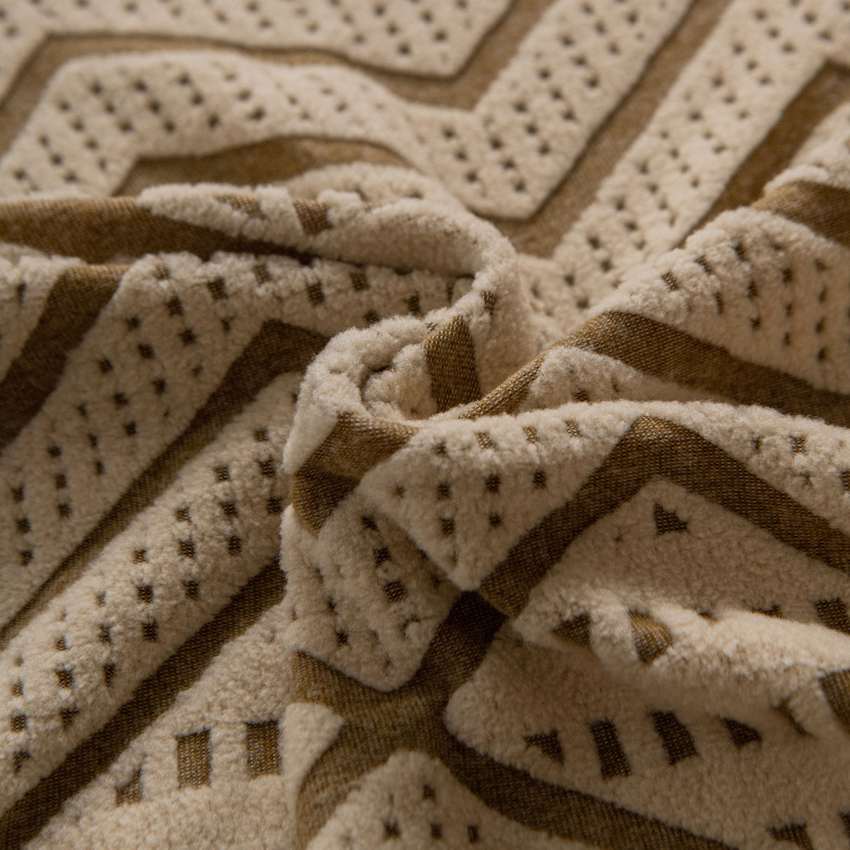 Modern Geometric Jacquard Sofa Slipcover, High Stretch 1-Piece Textured Couch Cover