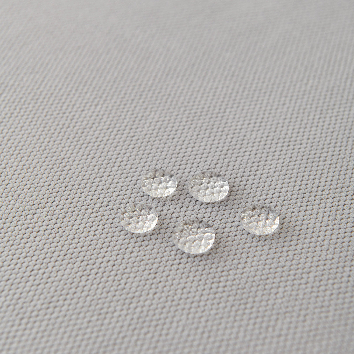 Waterproof Scratch Proof Sofa Protector Throw Blanket, Couch Cover for Pets & Kids