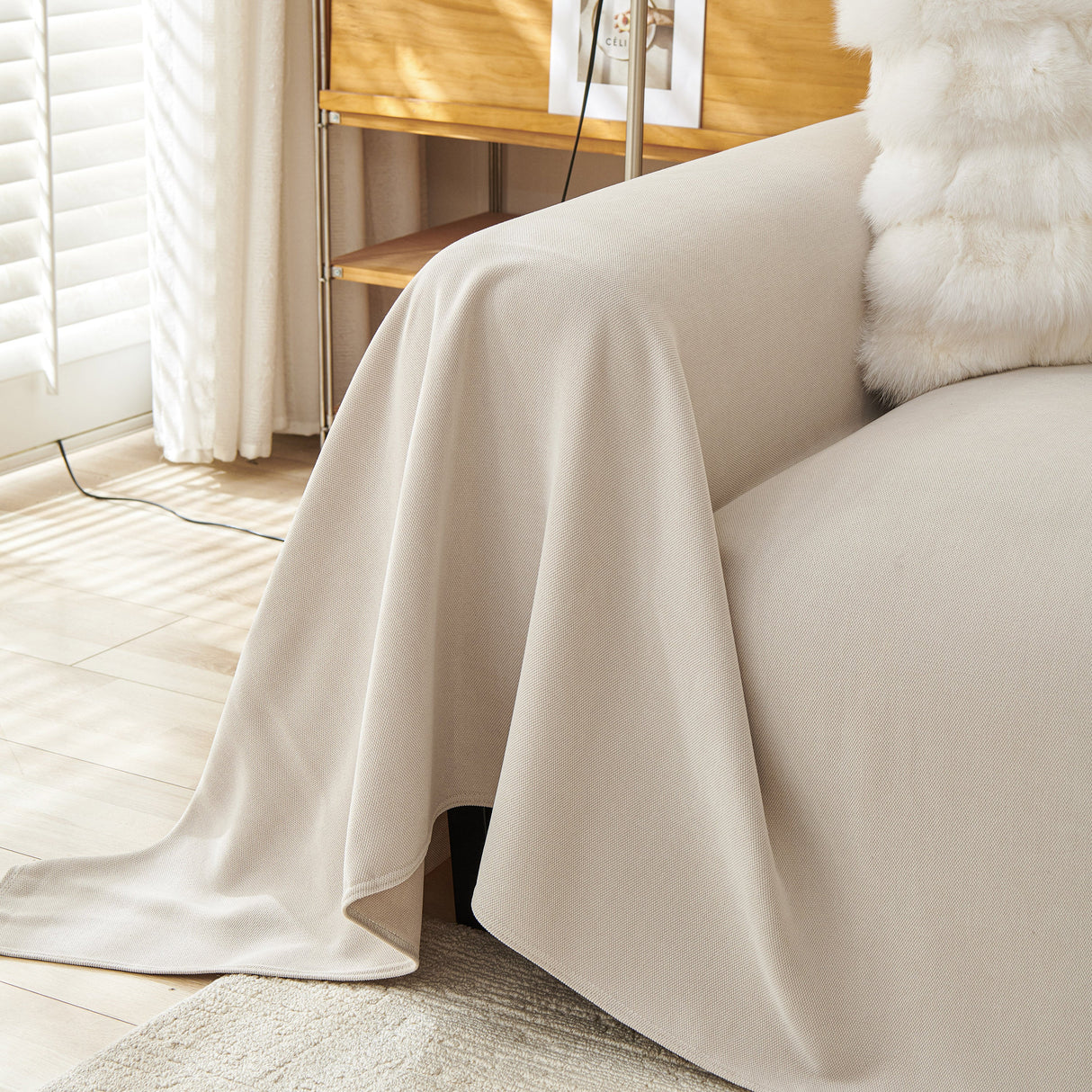 Waterproof Scratch Proof Sofa Protector Throw Blanket, Couch Cover for Pets & Kids