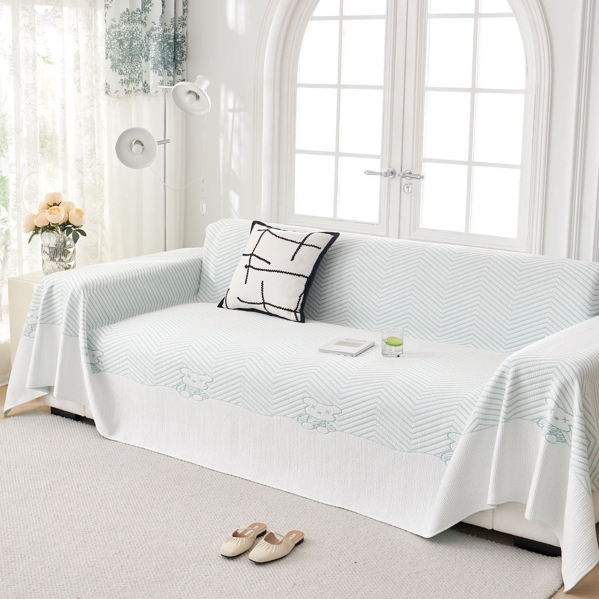 Cool Summer Blanket for Couches Soft Comfy Lightweight Cooling Sofa Blankets Cover