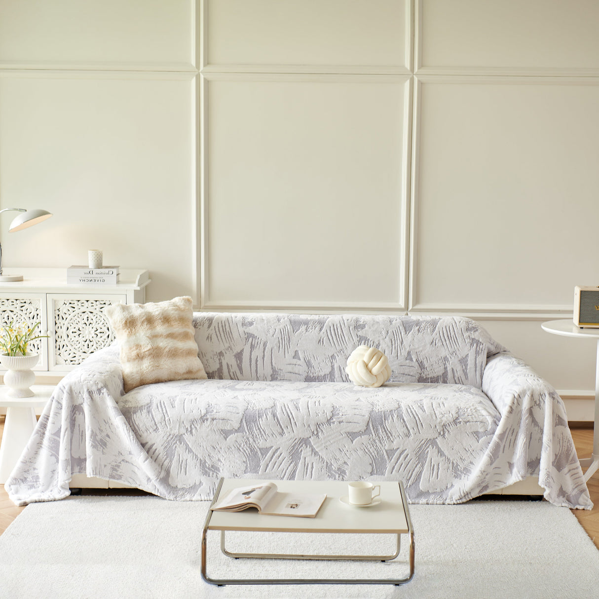 Plush Faux Fur Warm Sofa Cover with Waves Jacquard Textured Throw Blankets for Couch