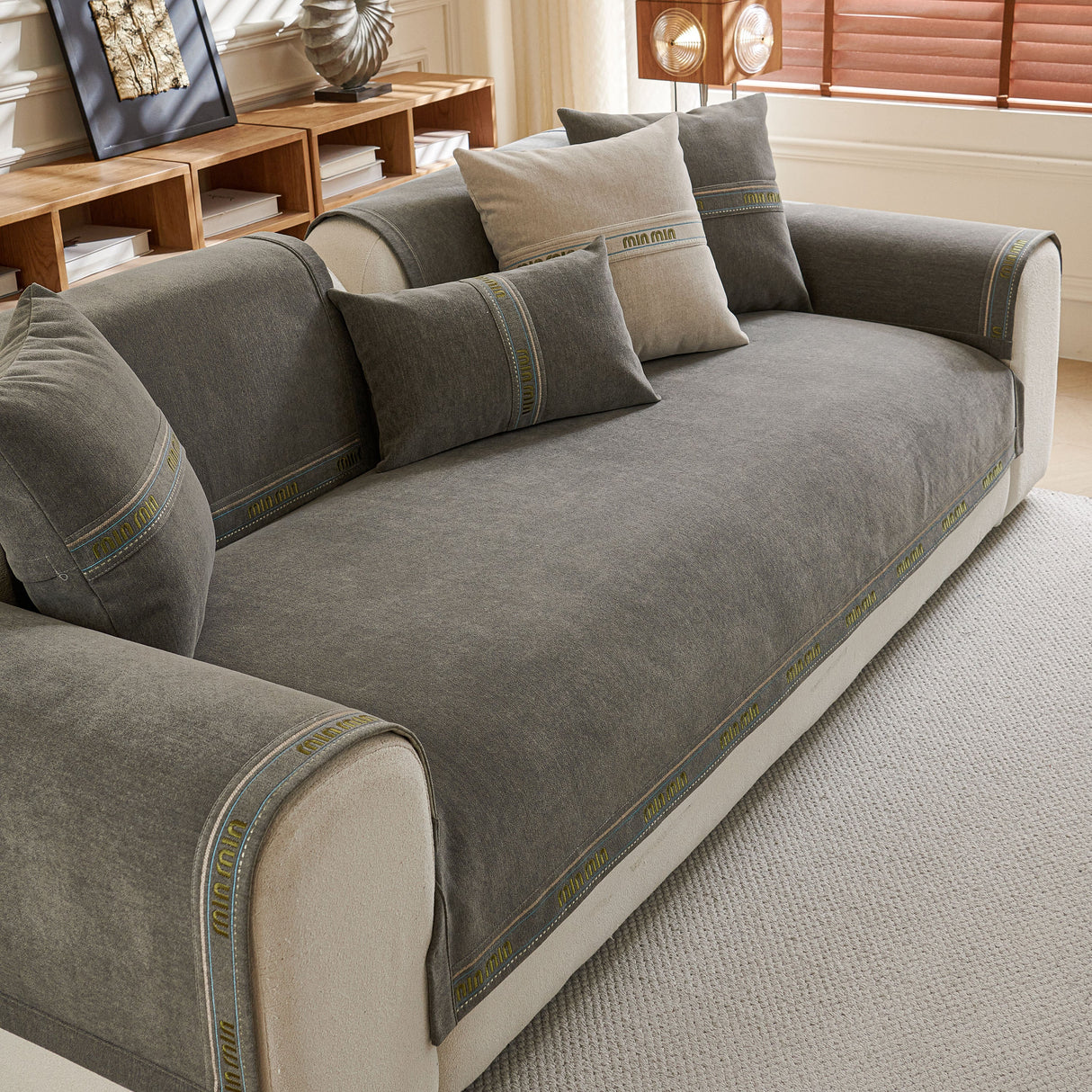 Chenille Sofa Cover Pet Mat, Non-Slip Couch Protector for Sectional & L-Shaped Sofas