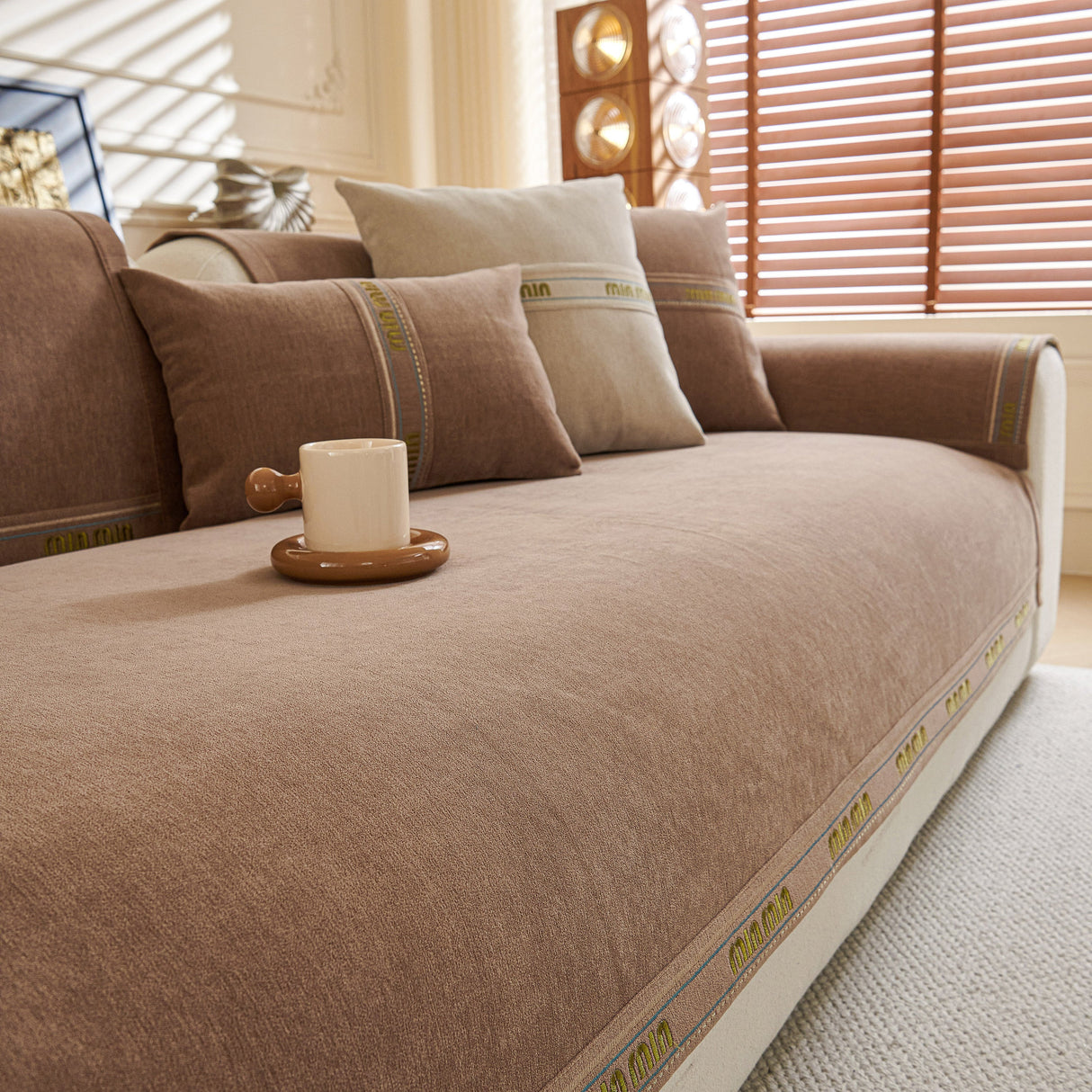 Chenille Sofa Cover Pet Mat, Non-Slip Couch Protector for Sectional & L-Shaped Sofas