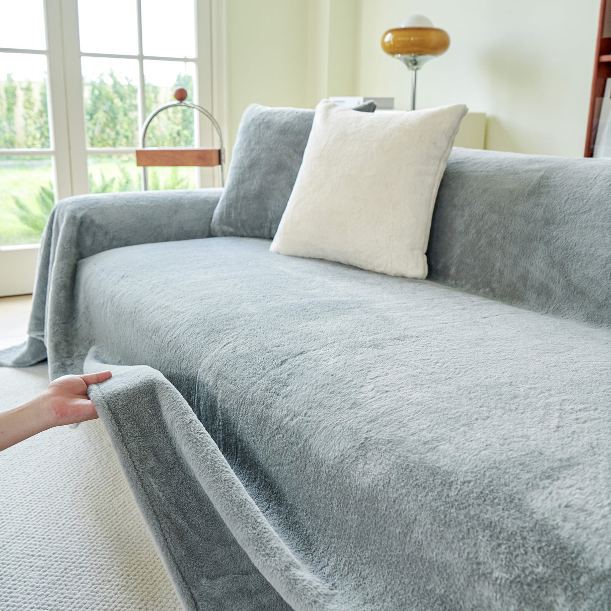 Faux Fur Smooth Plush Comfy Couch Covers, Soft Thicked Durable Blankets and Throws for Sofas