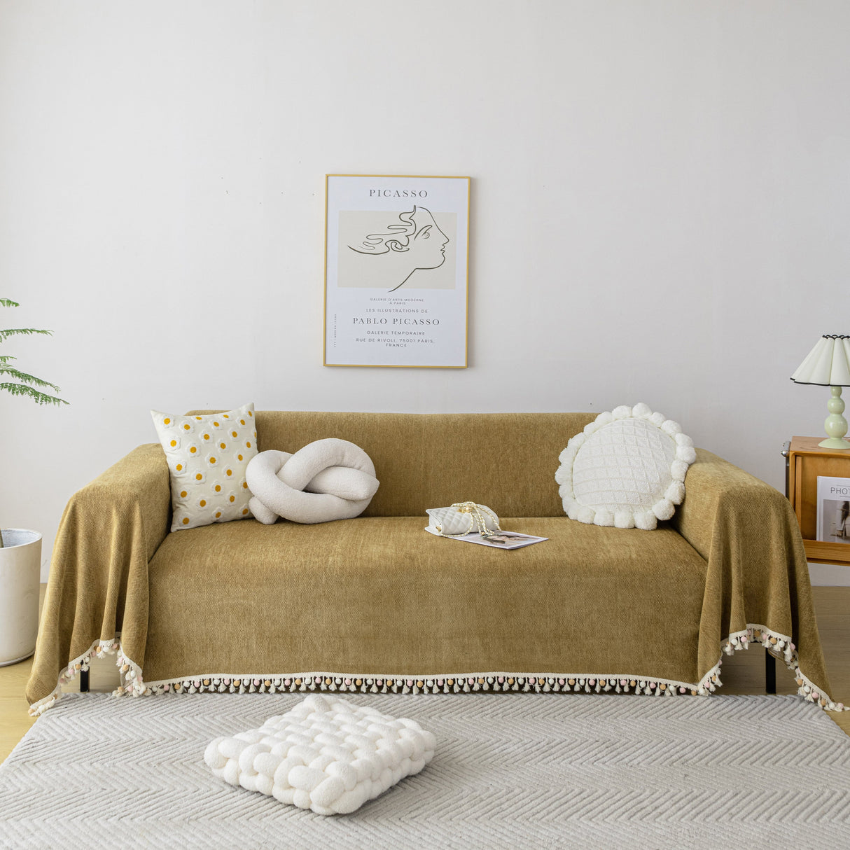 Boho Herringbone Sofa Throw Blanket with Pom Pom Tassels Stylish Furniture Slipcover