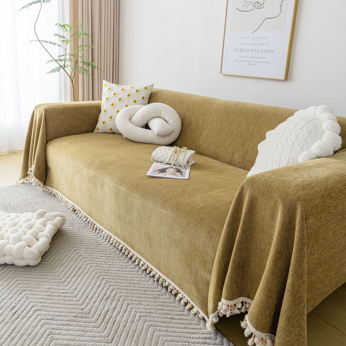 Boho Herringbone Sofa Throw Blanket with Pom Pom Tassels Stylish Furniture Slipcover