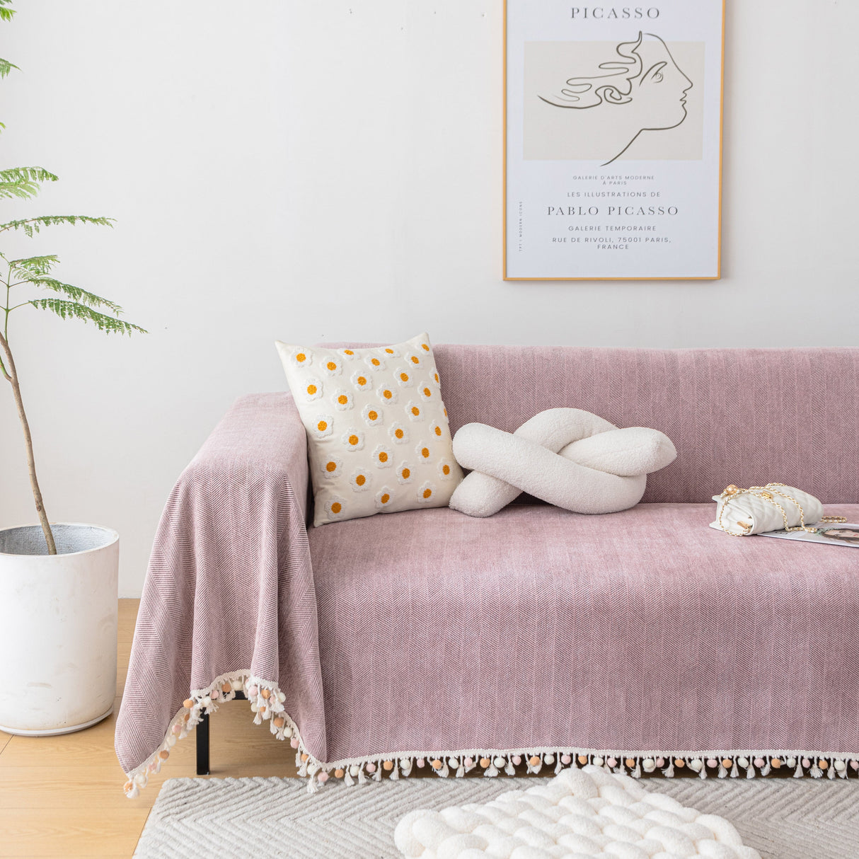 Boho Herringbone Sofa Throw Blanket with Pom Pom Tassels Stylish Furniture Slipcover