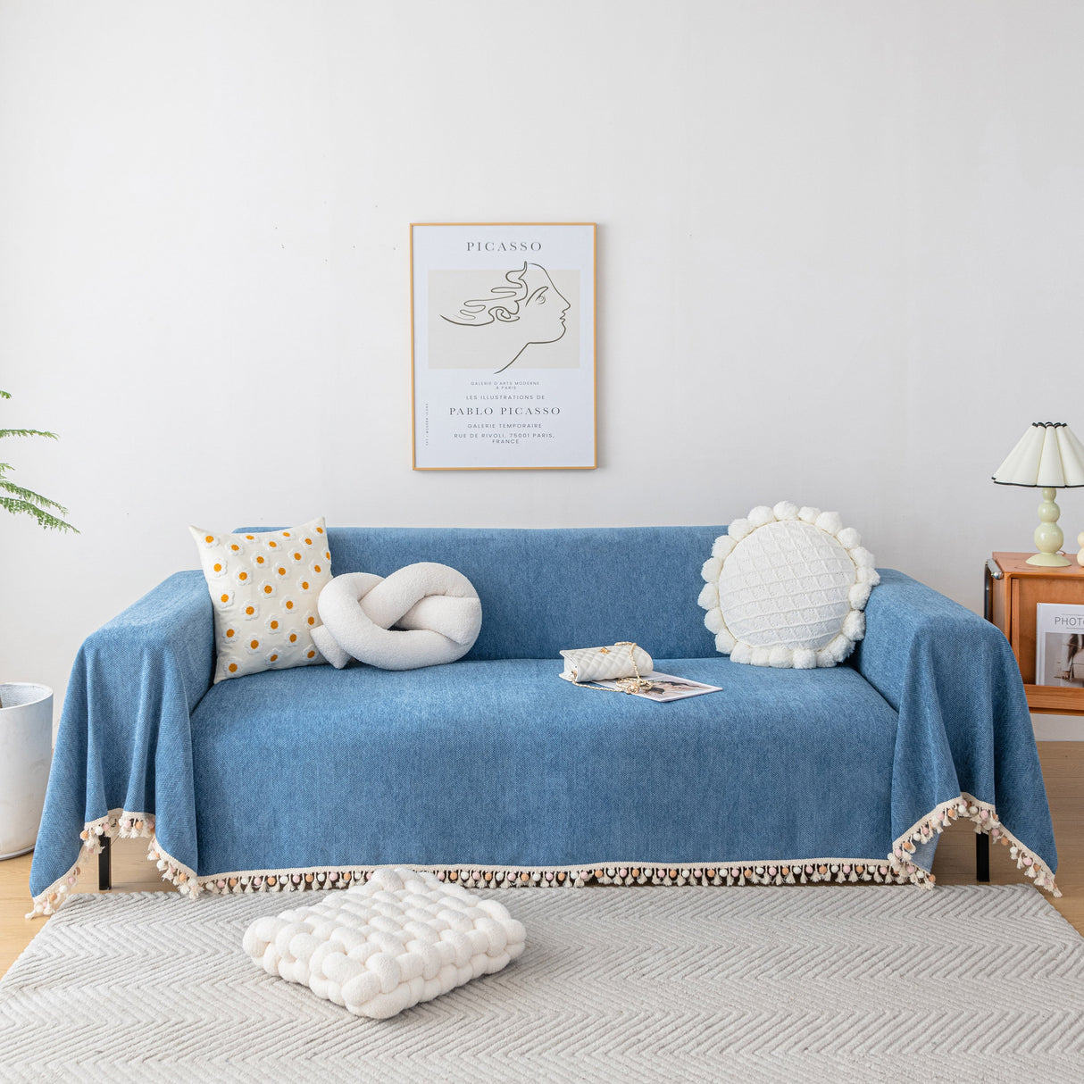 Boho Herringbone Sofa Throw Blanket with Pom Pom Tassels Stylish Furniture Slipcover