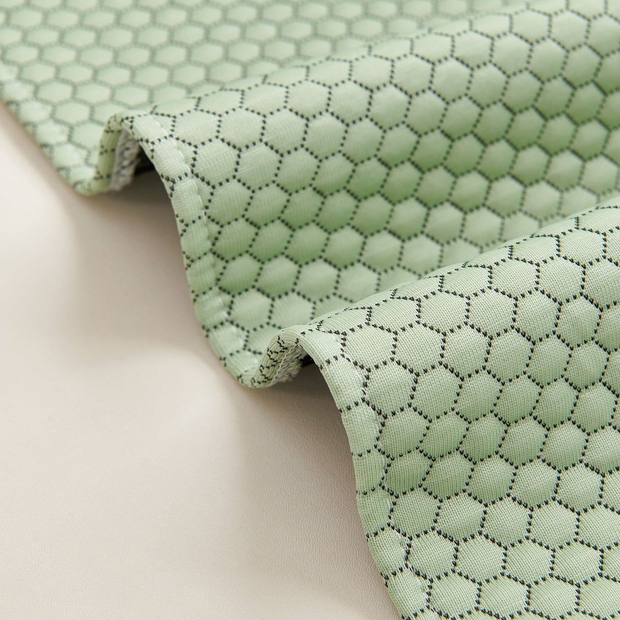 Summer Cool Dotted Cat Scratch Resistant Sofa Cover Blanket, Luxury Large Blanket Covers for Couch