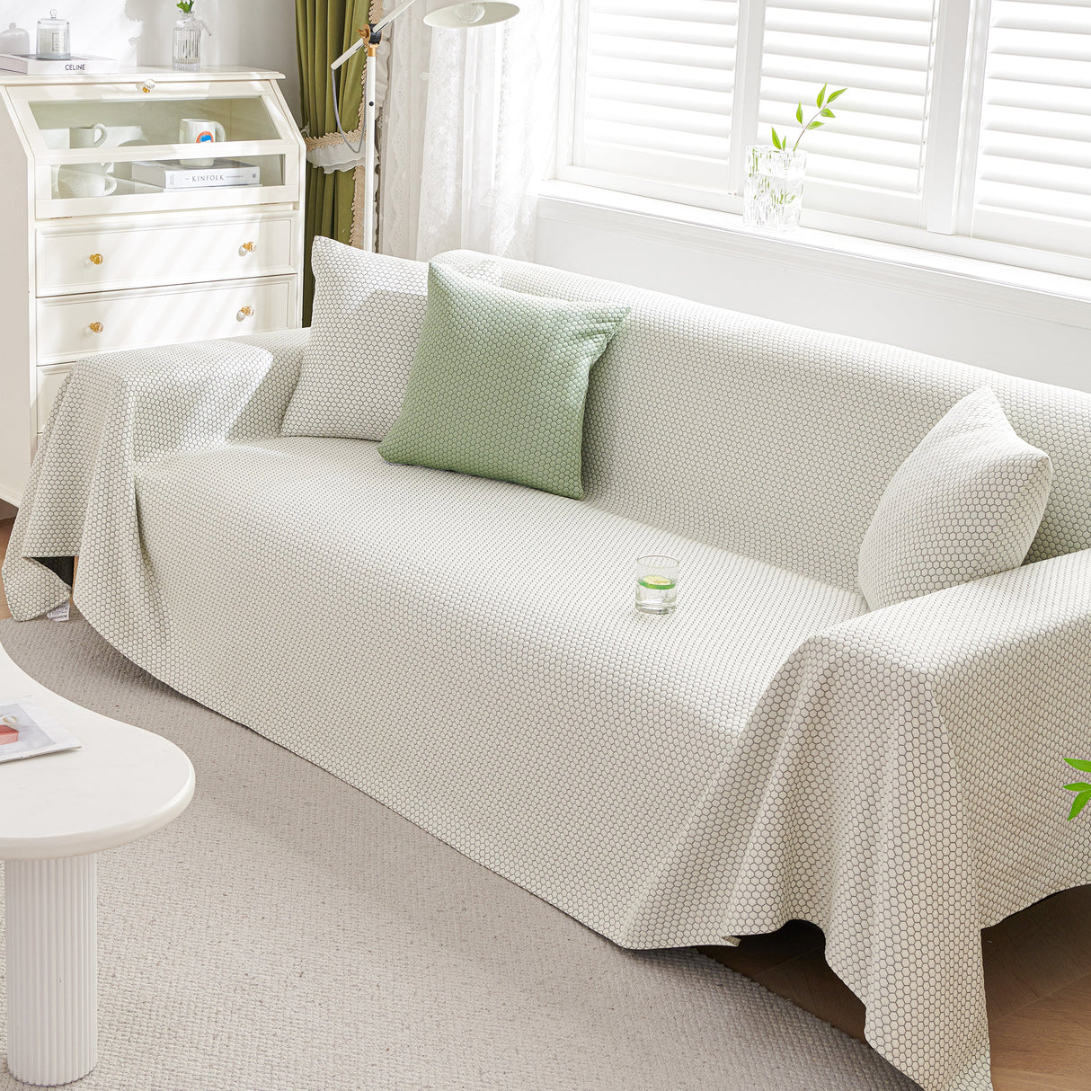 Summer Cool Dotted Cat Scratch Resistant Sofa Cover Blanket, Luxury Large Blanket Covers for Couch