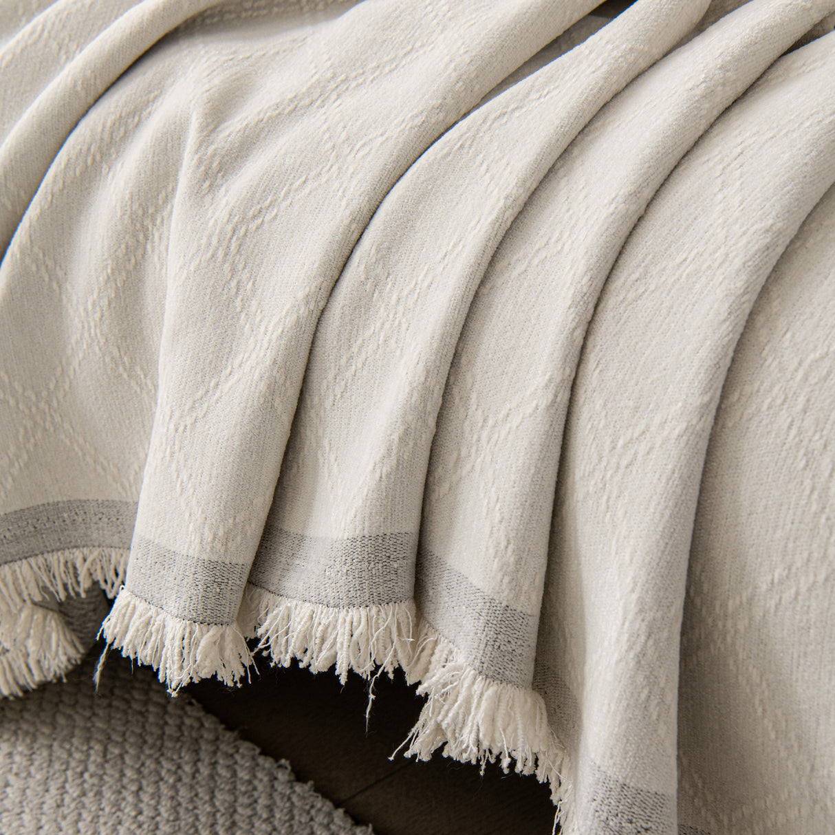 Soft Textured Couch Cover Slipcover Blanket, Modern Couch Covers for Dogs Washable