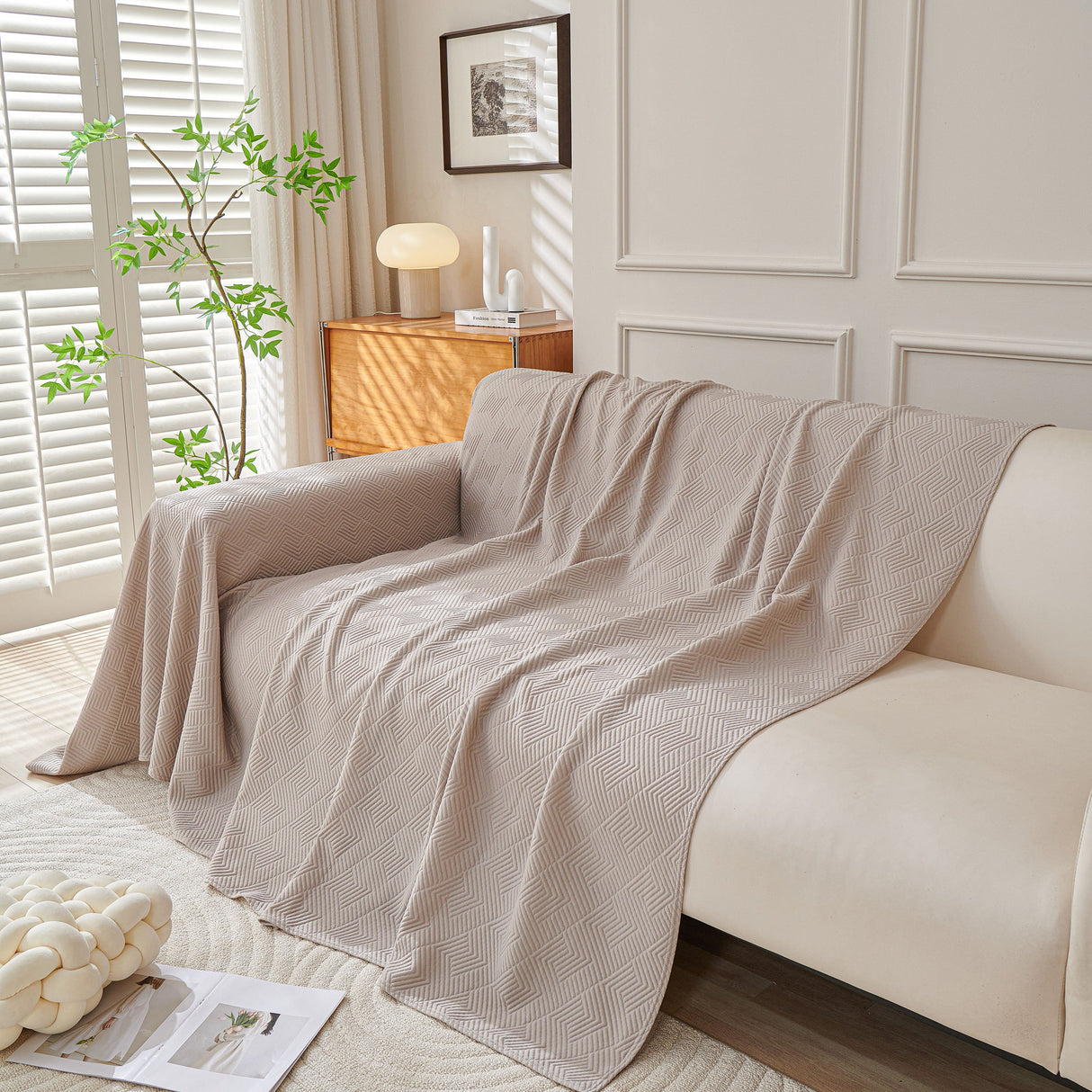 Cooling Scratch Proof Large Sofa Throw Cover, Geometric Texture Couch Protector