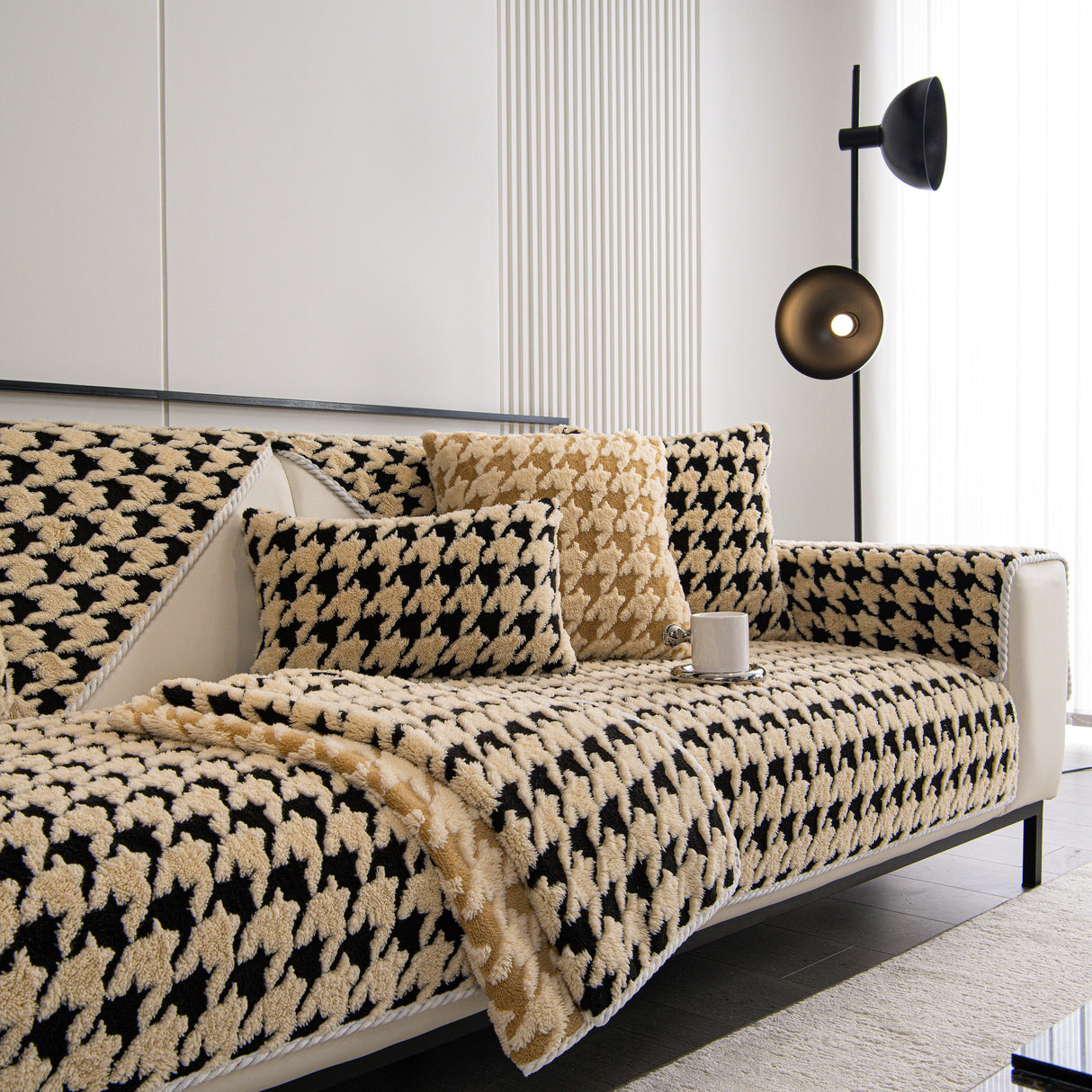 Winter Thickened Sherpa Fleece Houndstooth Sofa Cushion, Non-slip Sofa Cover with Plush