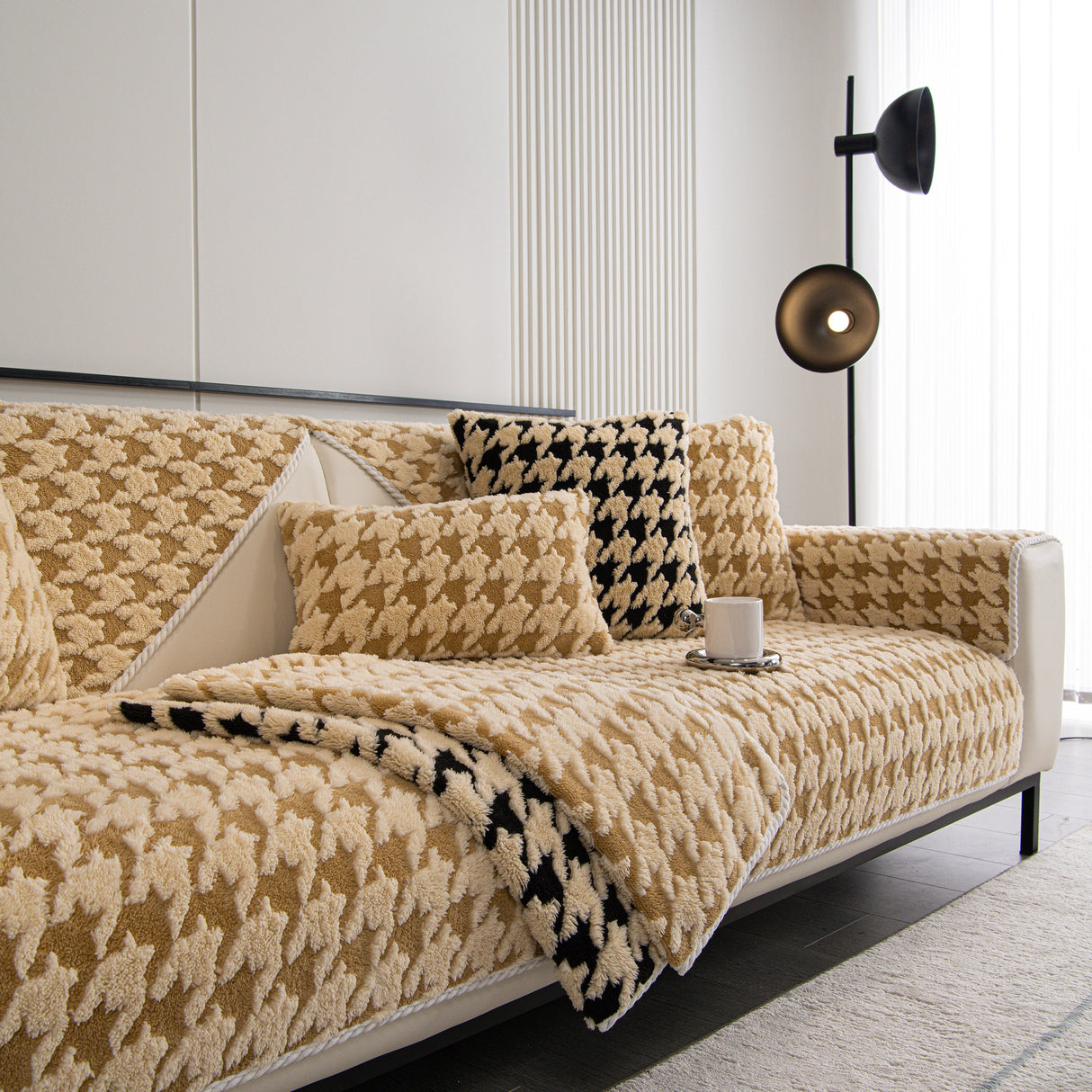 Winter Thickened Sherpa Fleece Houndstooth Sofa Cushion, Non-slip Sofa Cover with Plush