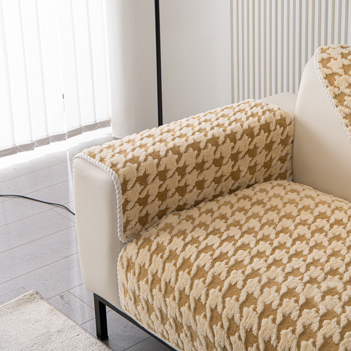 Winter Thickened Sherpa Fleece Houndstooth Sofa Cushion, Non-slip Sofa Cover with Plush