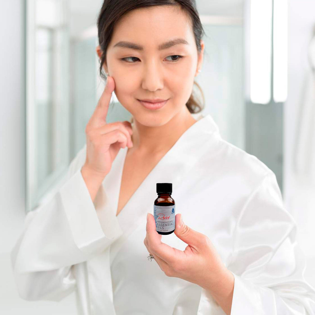 Pursonic Clean Air & Aromatherapy Bundle – True HEPA Air Purifier with 12 Essential Oils by Pursonic