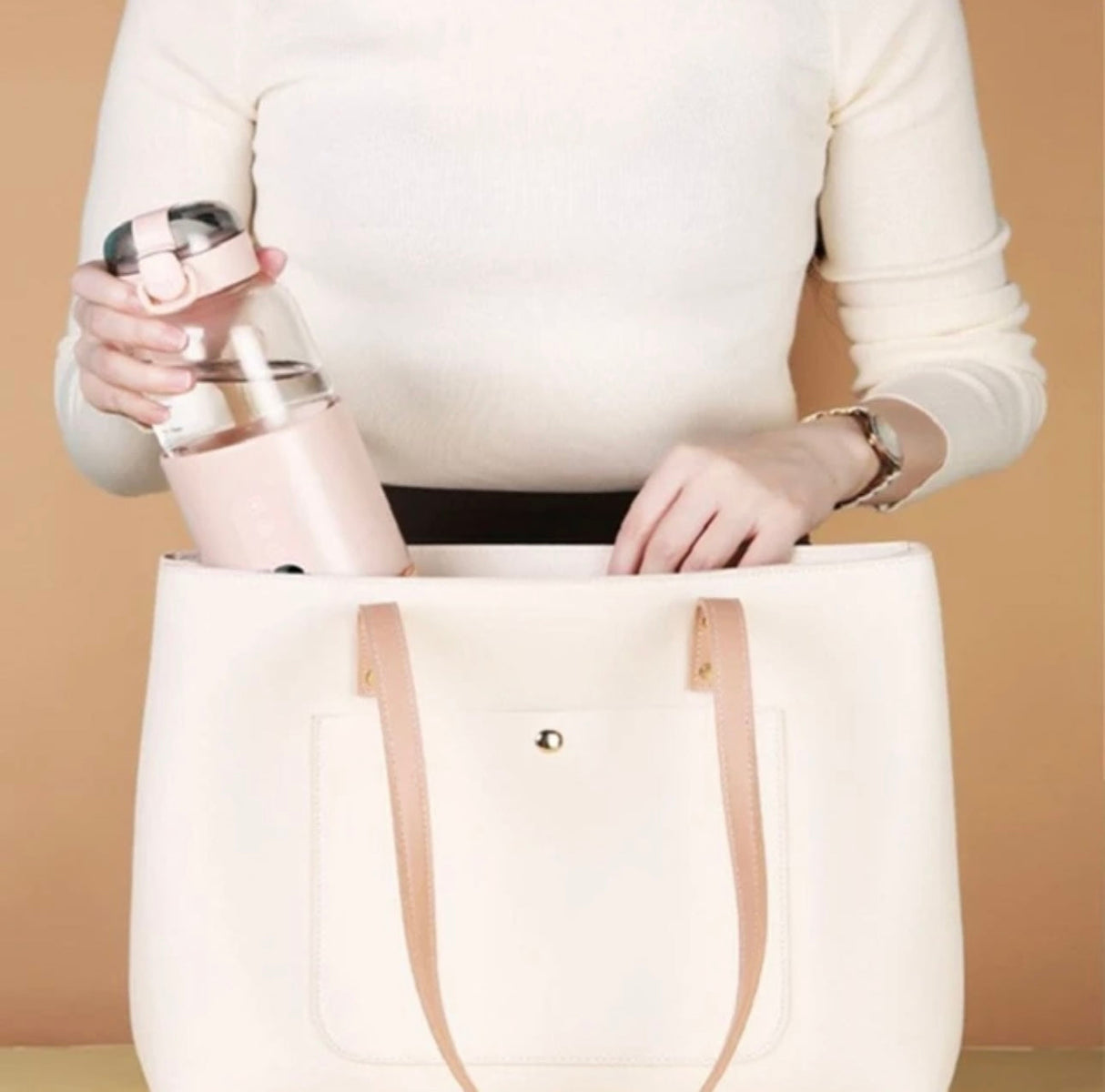 Mommyyyyy's!!
Look at This!! Baby Water Bottle Travel Lightweight with LCD Display