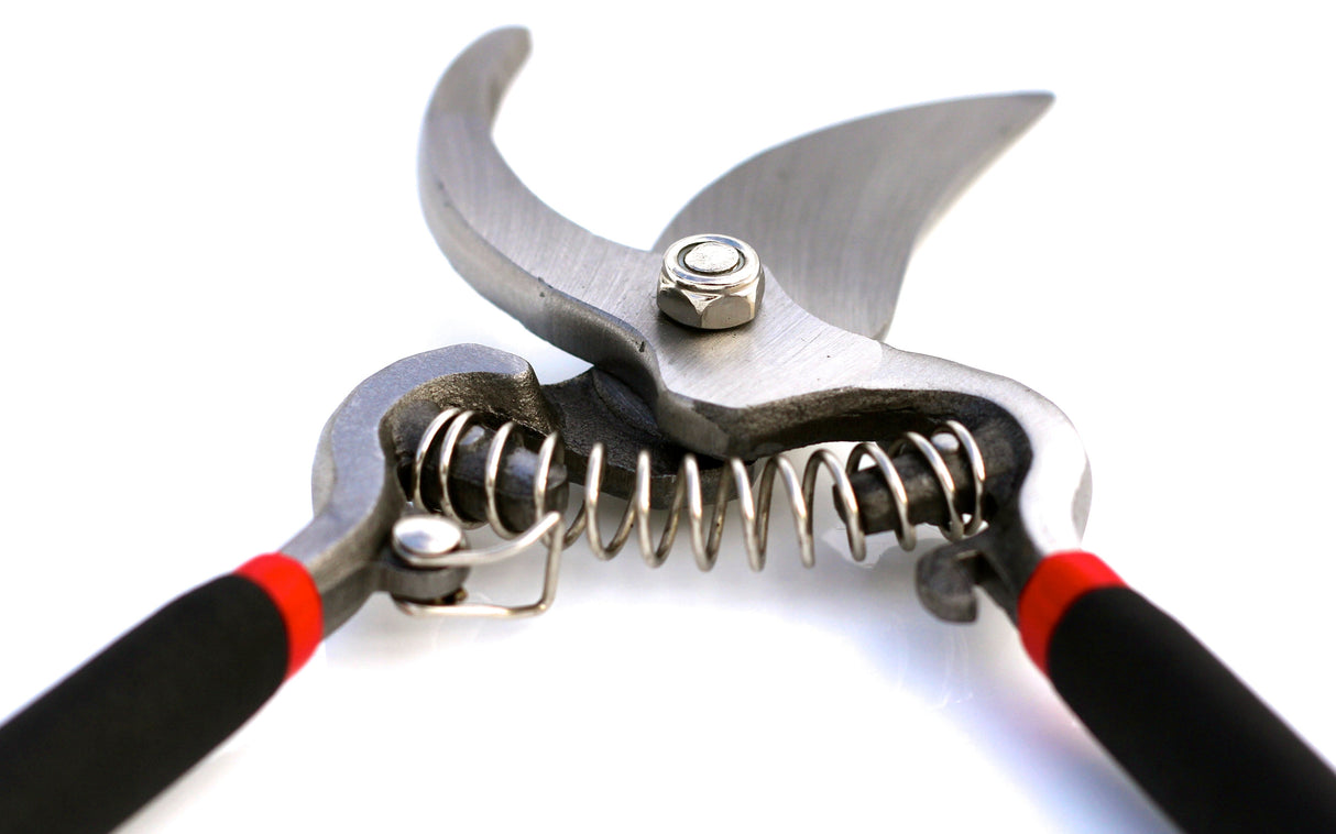 Indestructible Bypass Pruners (Black) by Garden Guru