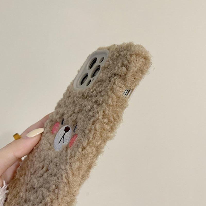 Cute Furry Fluffy Brown Bear Phone Case For iPhone 11 12 13 Pro Max 6 7 8 Plus X XS Max XR SE 2020 Winter Plush Warm Soft Cover Autumn and Winter Shockproof Full Case Cover