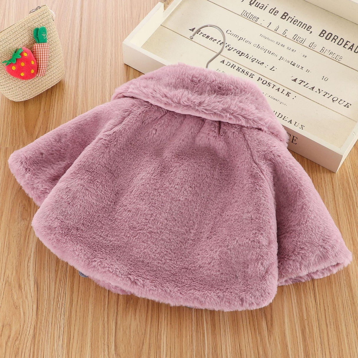 New Luxury Baby Warm Cute Princess Fur Cloak Jacket For Baby Girls In Elegant Winter Design