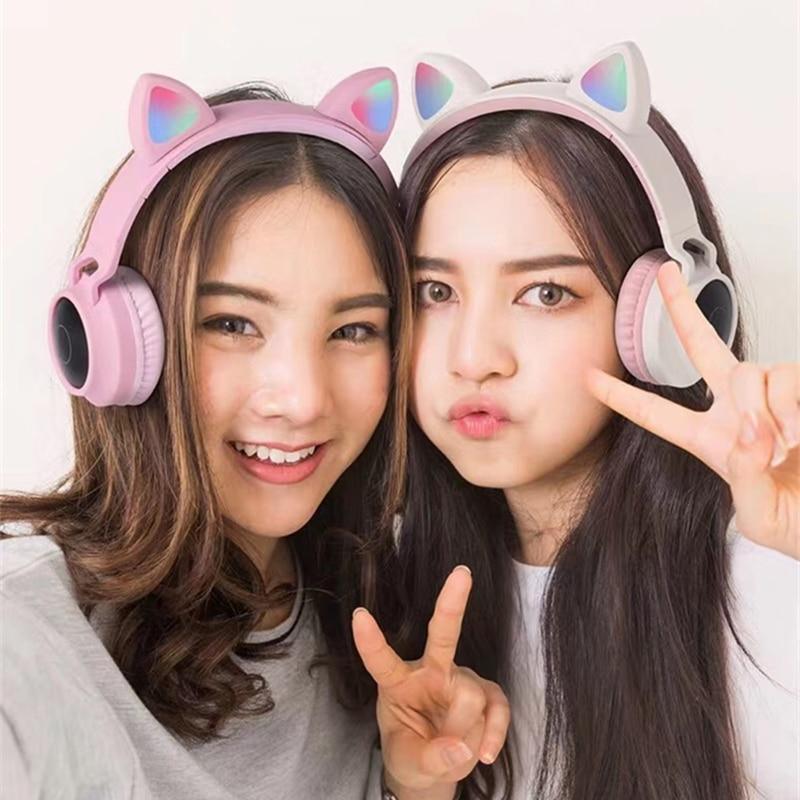 STEVVEX New Luxury Interesting LED Cat Ear Noise Cancelling Headphones Bluetooth 5.0 For Young People and Kids Headset Support TF Card 3.5mm Plug With Mic