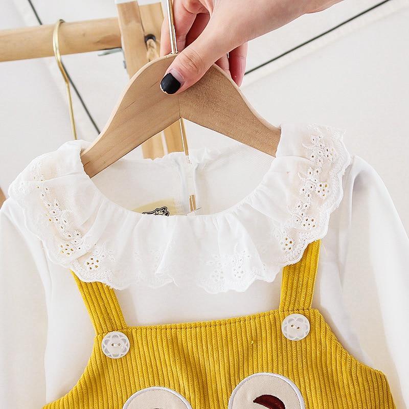 Modern Elegant Vintage Retro Modern Baby Infant Girls Cartoon Bear Dress Shirt With Bear